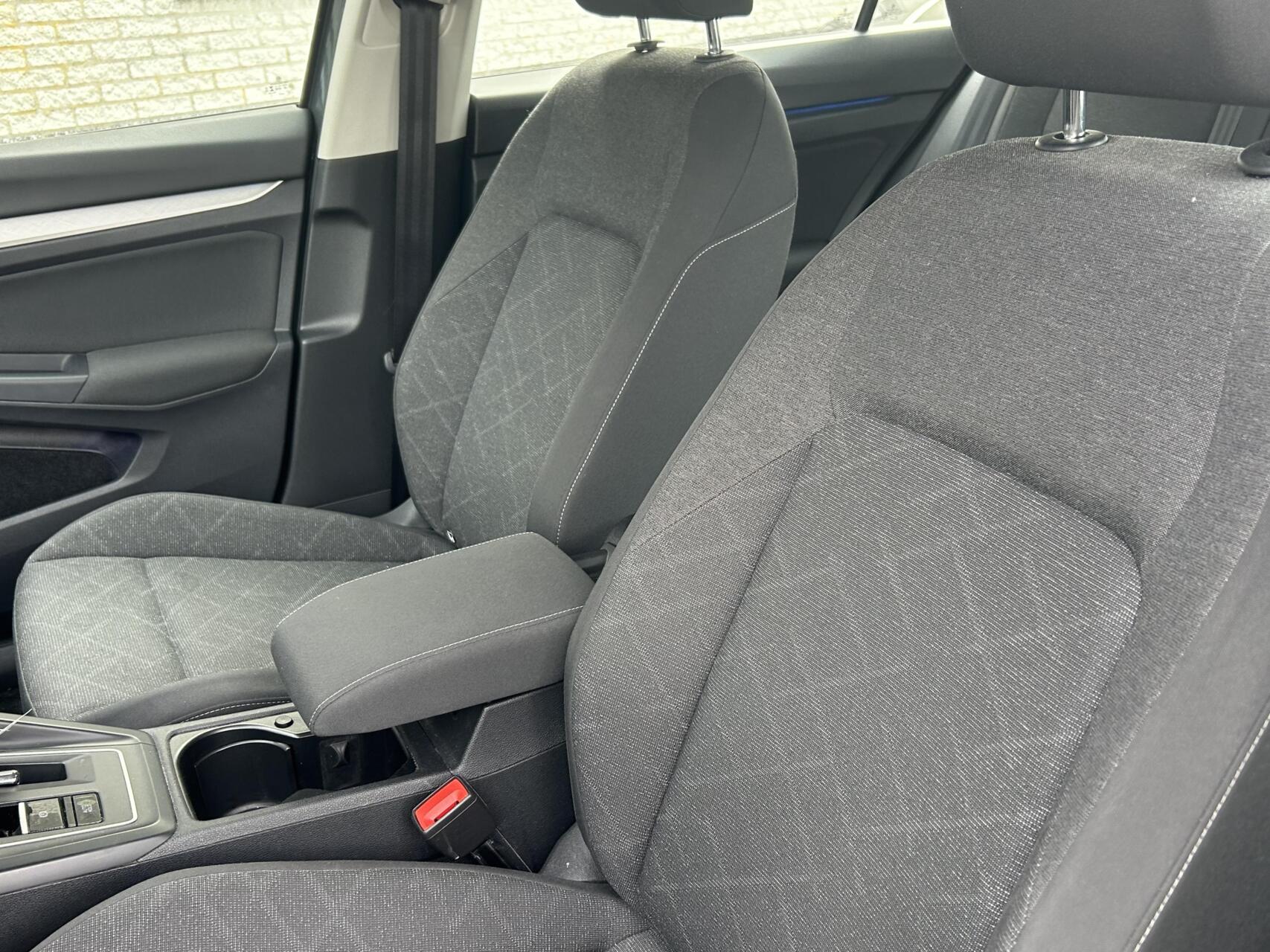 Foto van Volkswagen Golf Variant