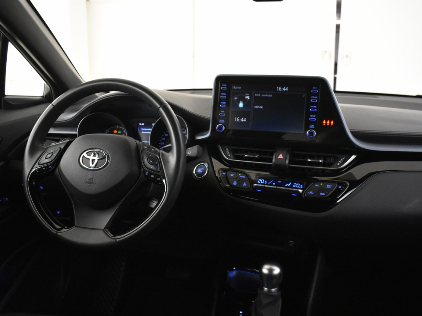 Foto van Toyota Toyota C-hr