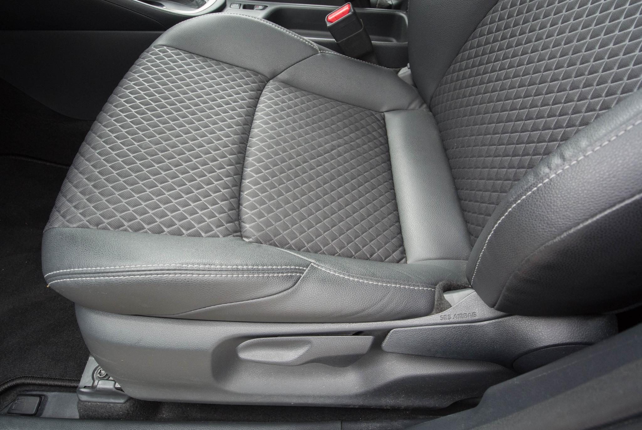 Foto van Mazda Mazda2 Hybrid