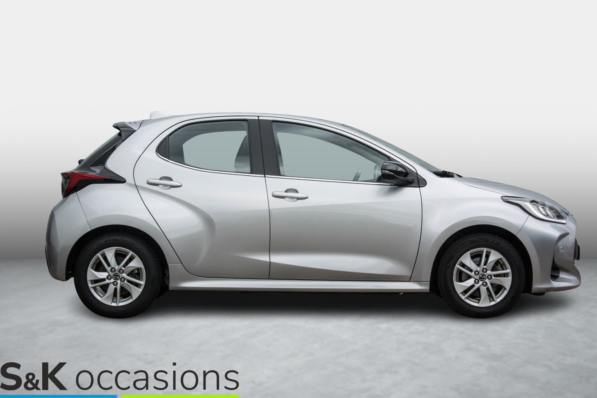 Foto van Mazda Mazda2 Hybrid