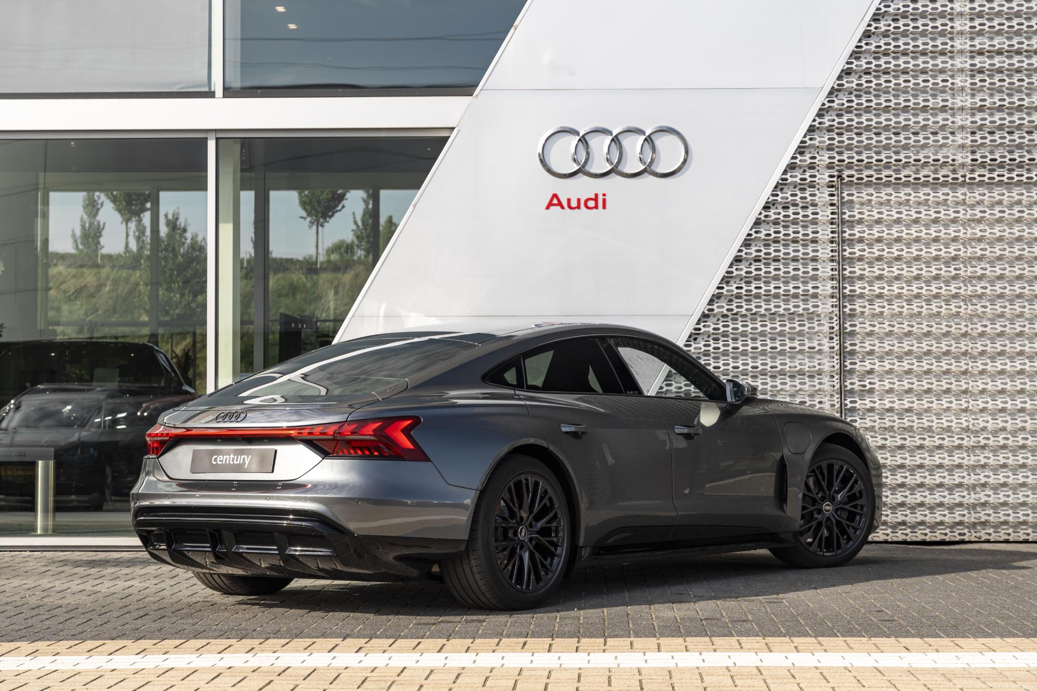 Foto van Audi E-tron GT