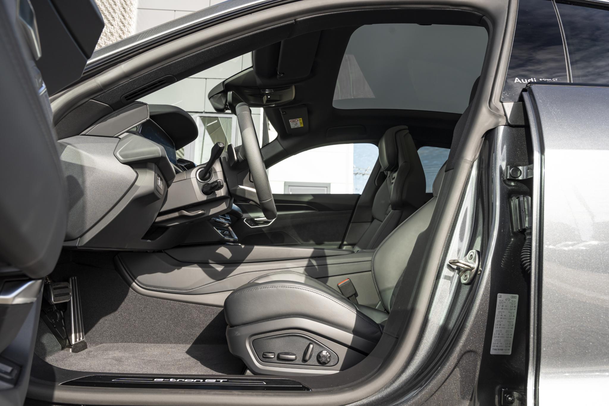 Foto van Audi E-tron GT