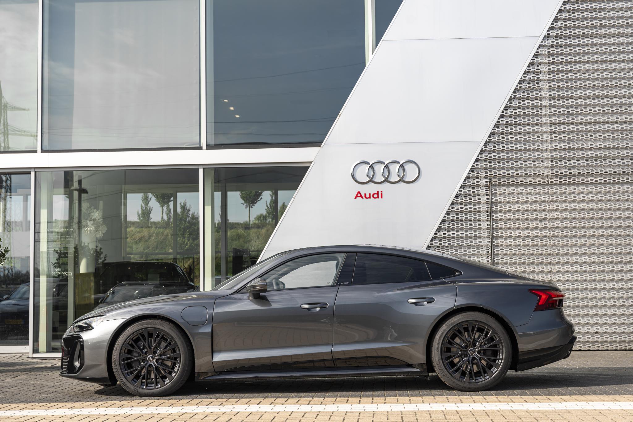 Foto van Audi E-tron GT