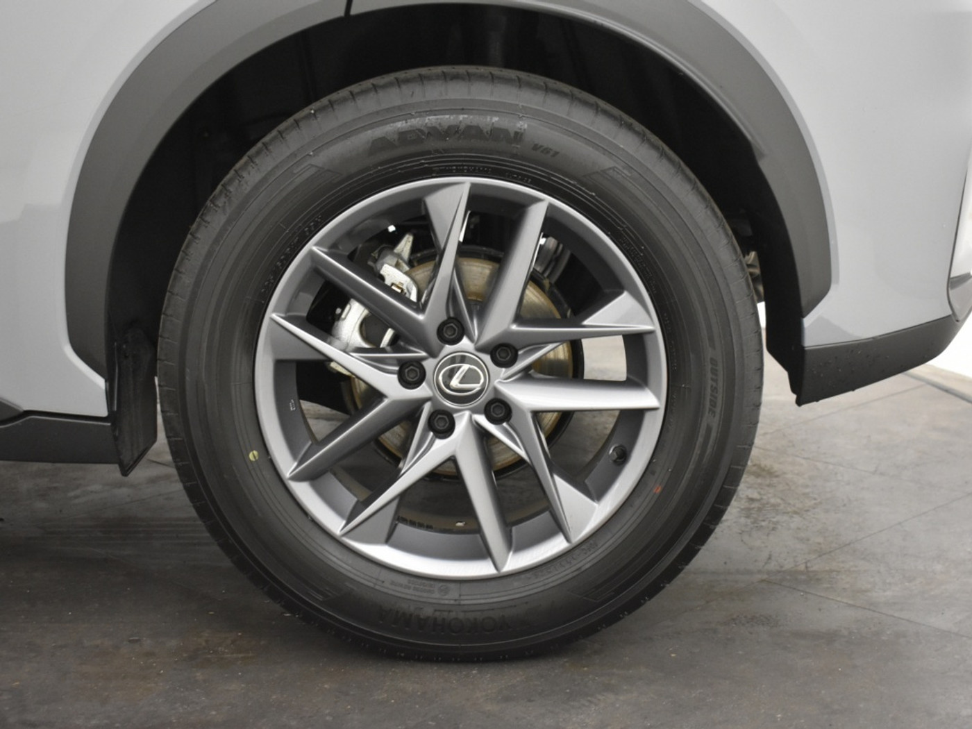 Foto van Lexus Lexus LBX