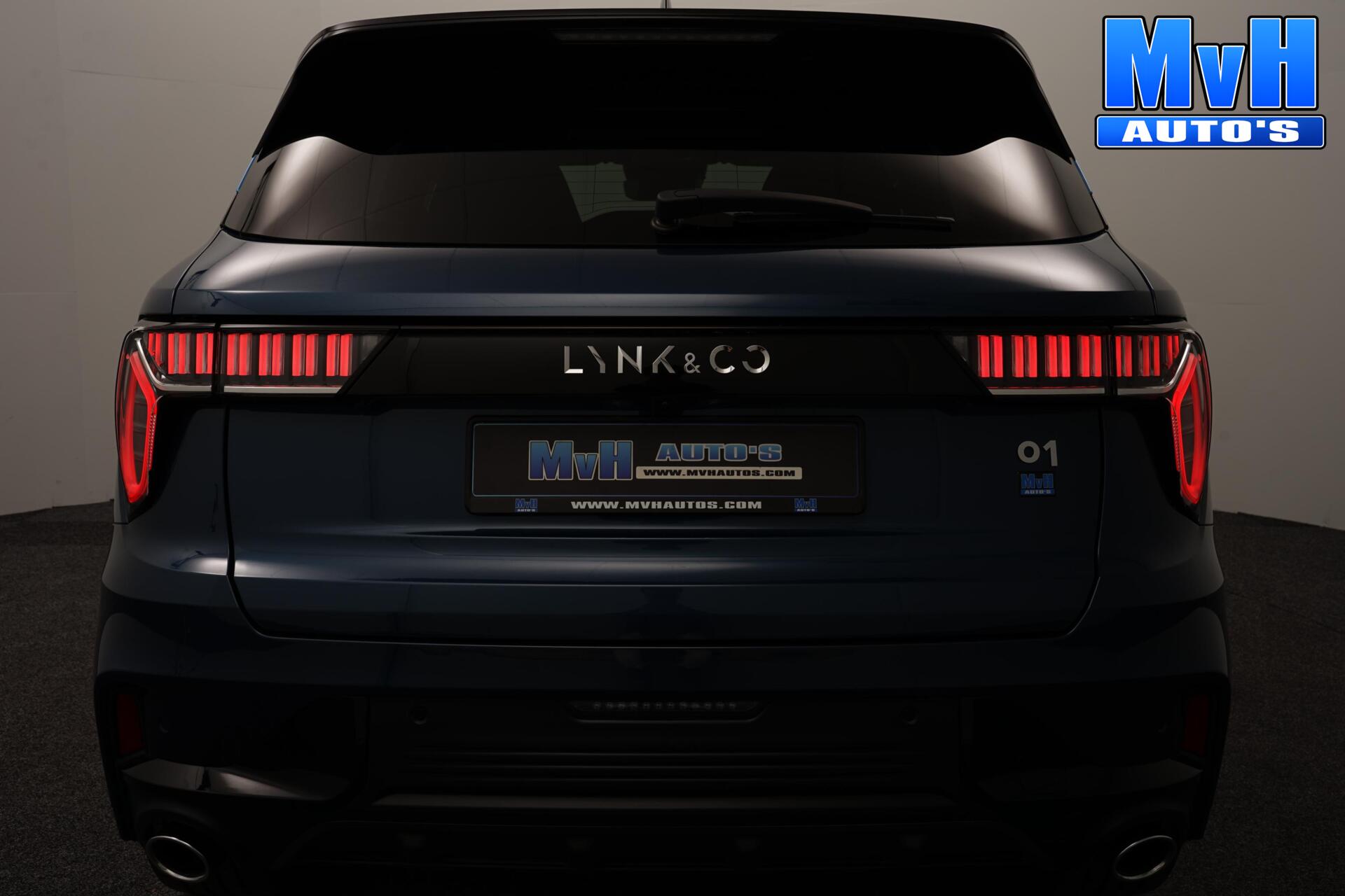Foto van LYNK & Co 01