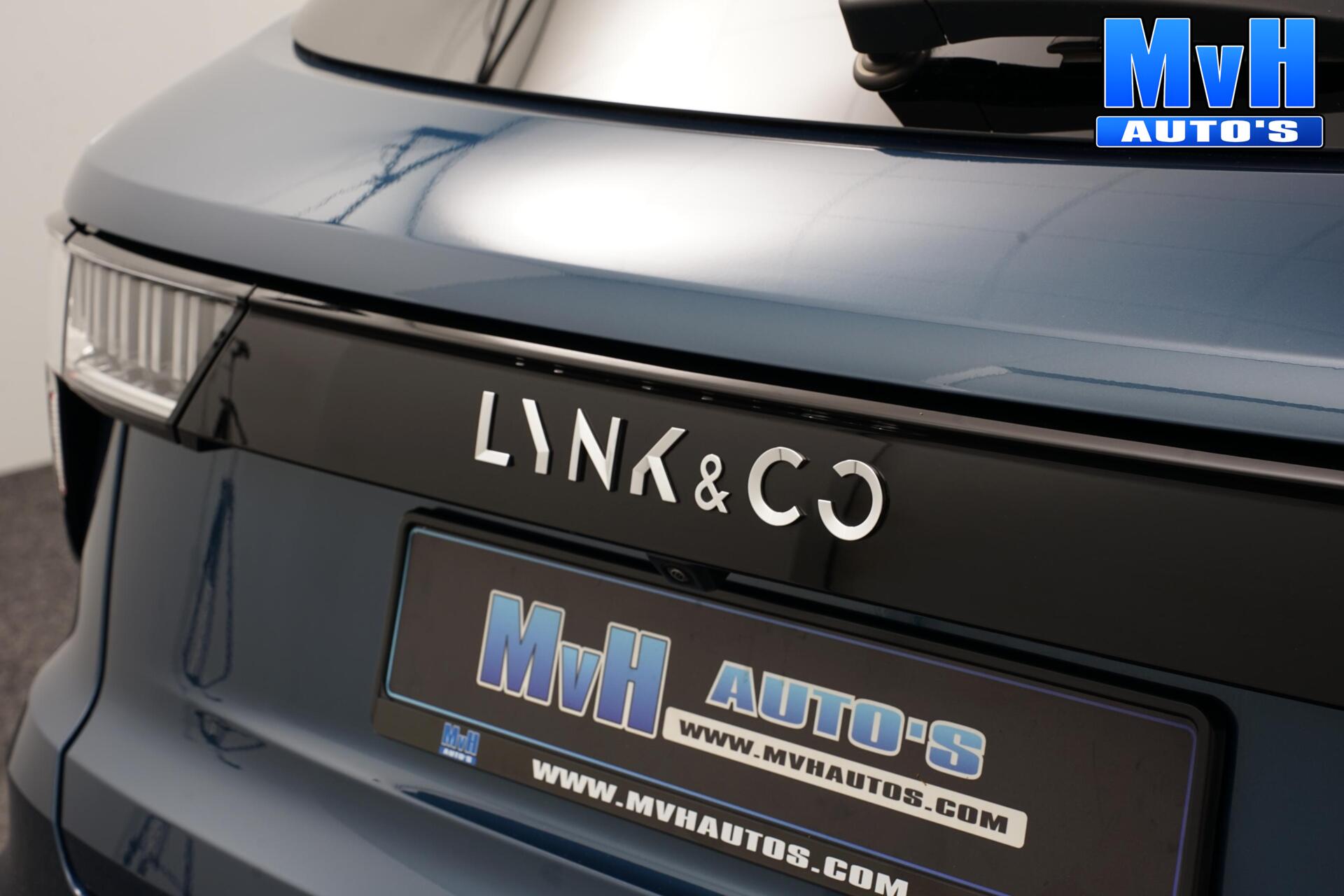 Foto van LYNK & Co 01