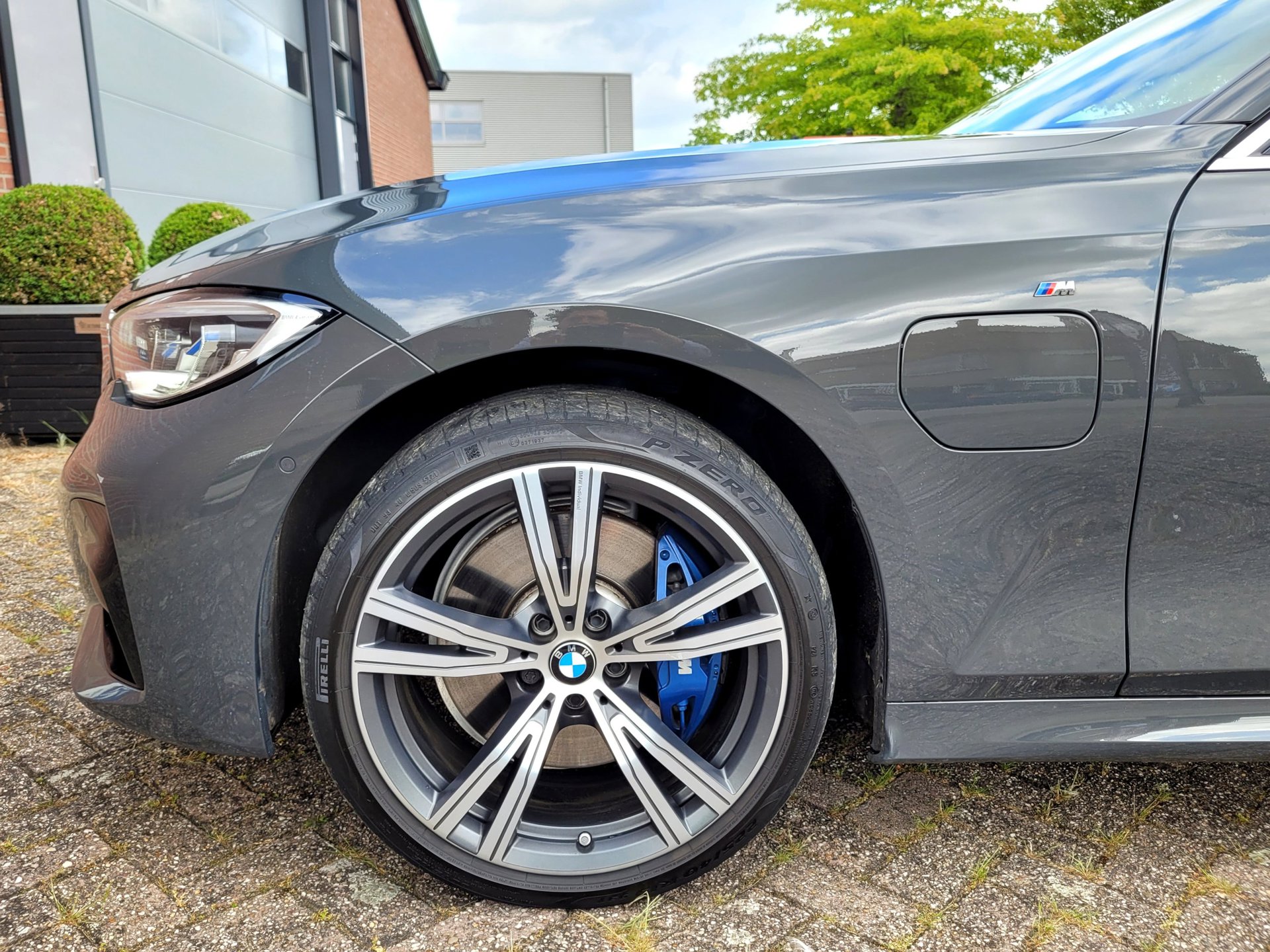 Foto van BMW 330e xDrive