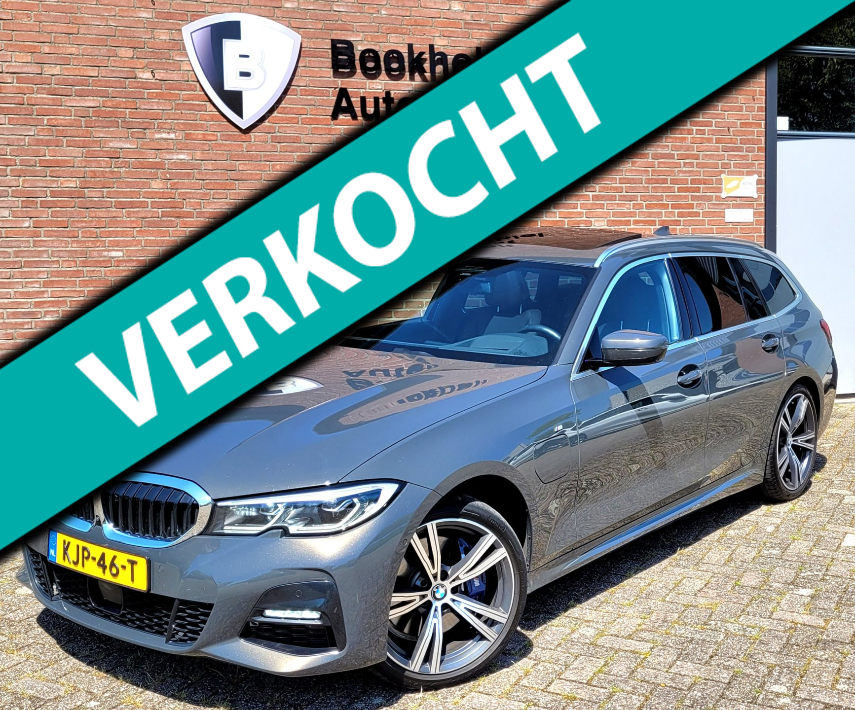 BMW 330e xDrive M-sport Pano FULL! (Dravit Grau) - Dealer onderhouden, 2e eig. 2021 - voorkant