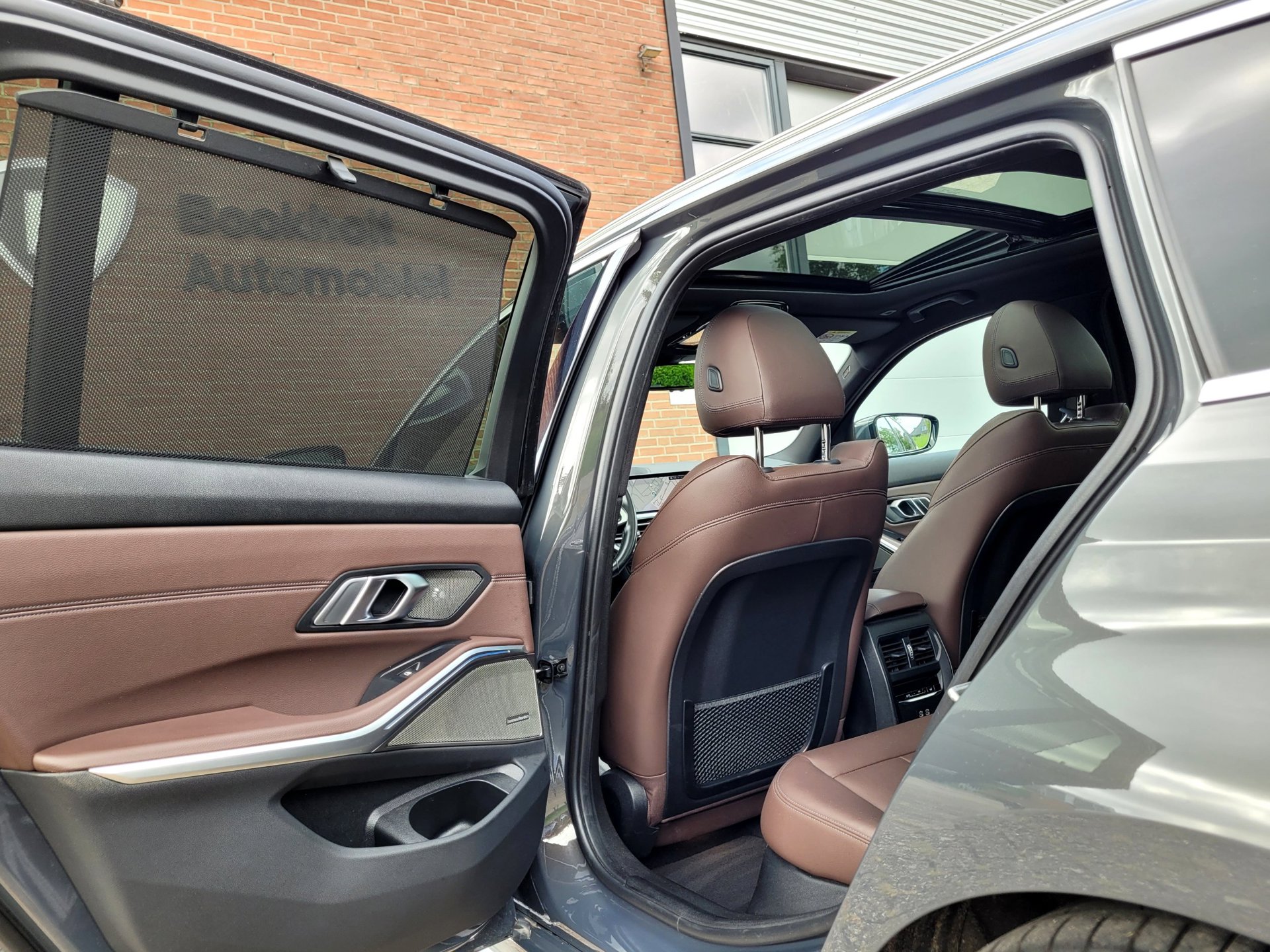 Foto van BMW 330e xDrive