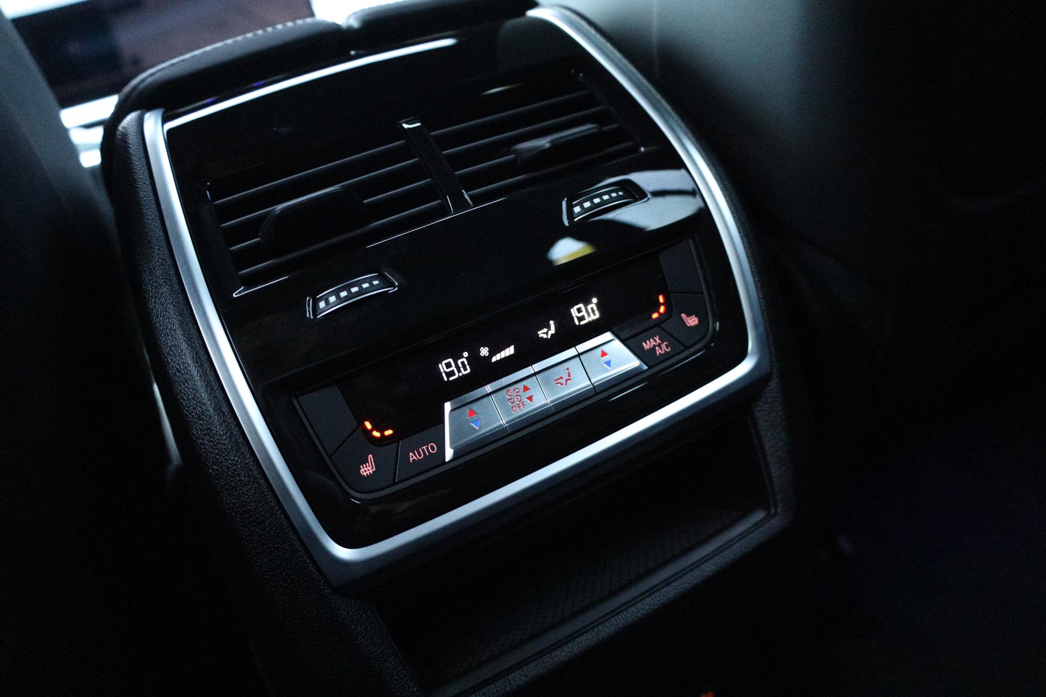 Foto van BMW X5 Xdrive50e