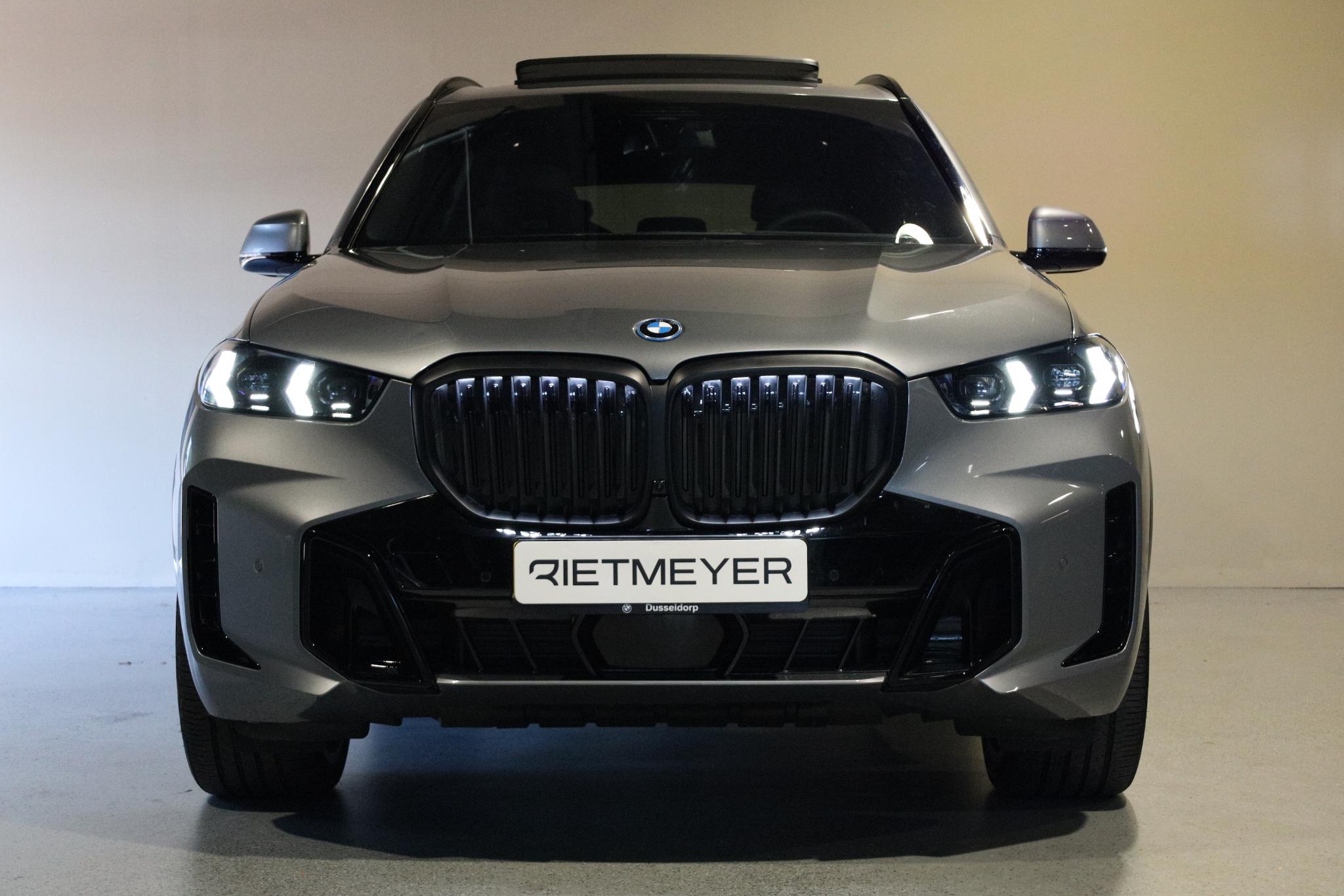 Foto van BMW X5 Xdrive50e