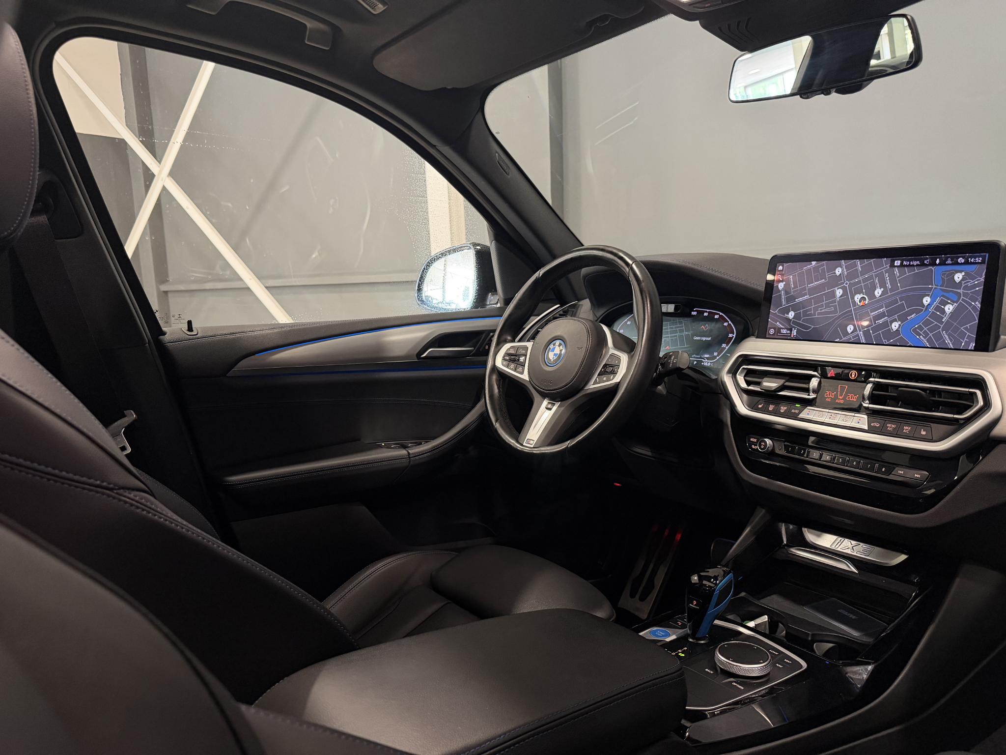 Foto van BMW Ix3