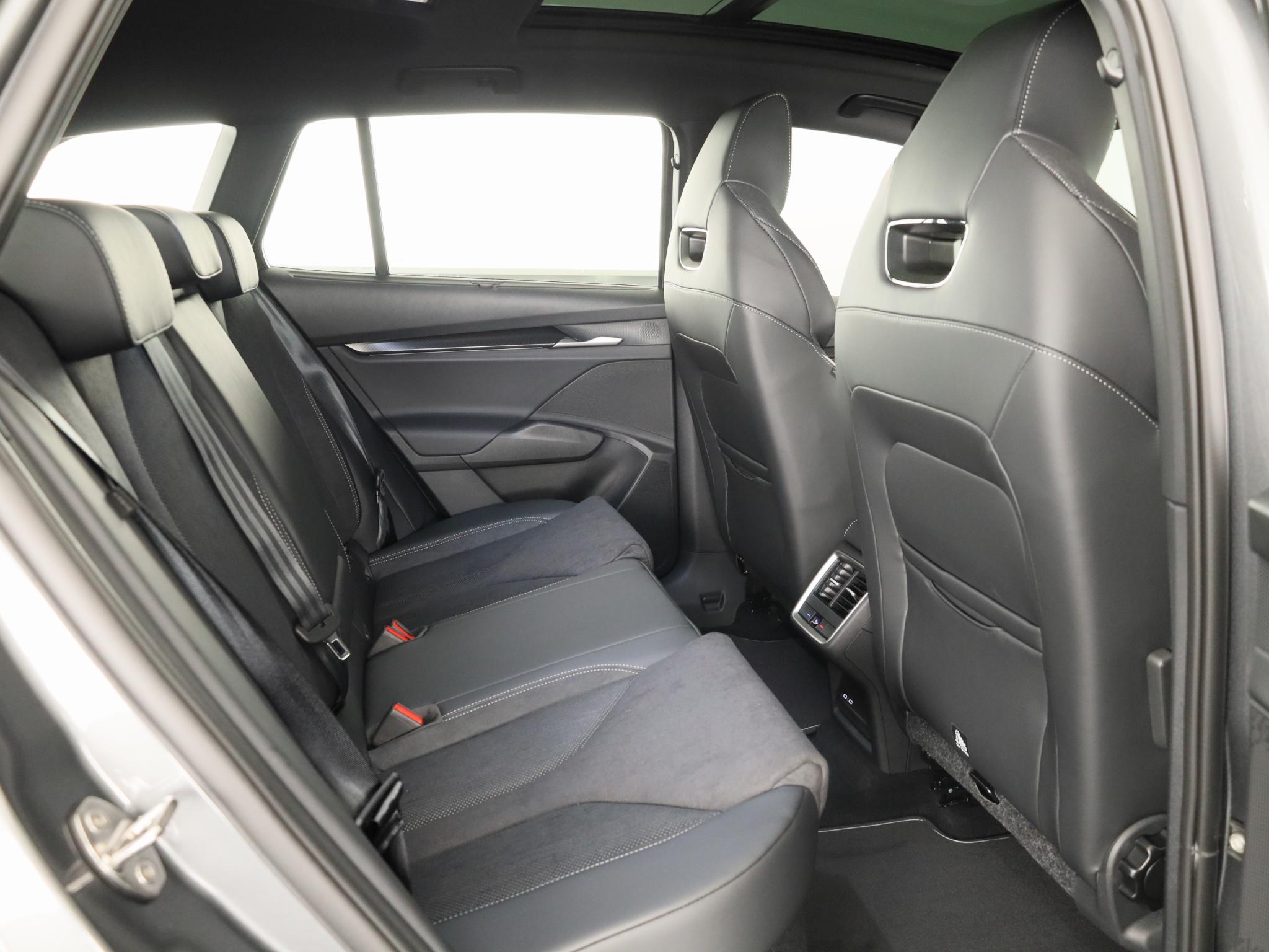 Foto van Skoda Enyaq 60