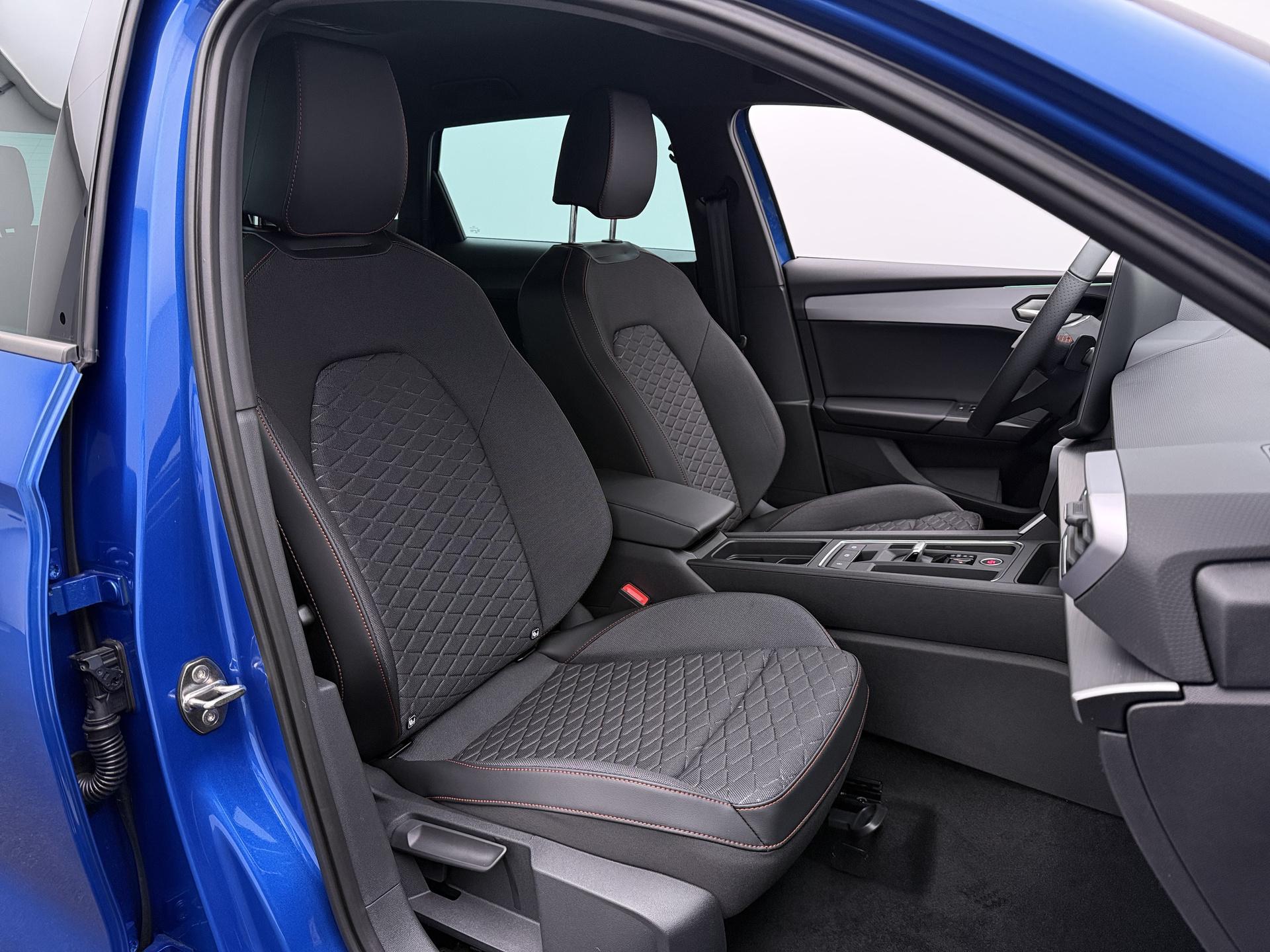 Foto van Seat Seat Leon SP E-hybrid150