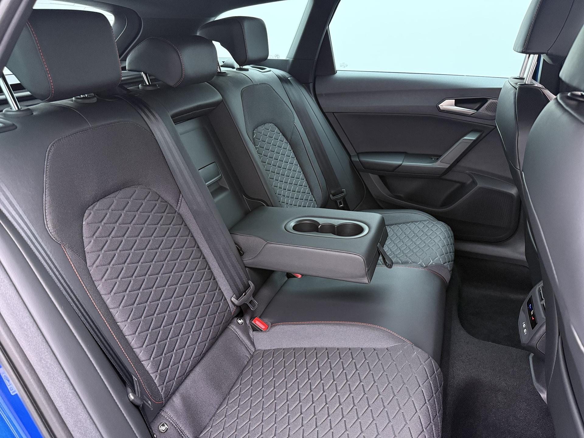 Foto van Seat Seat Leon SP E-hybrid150