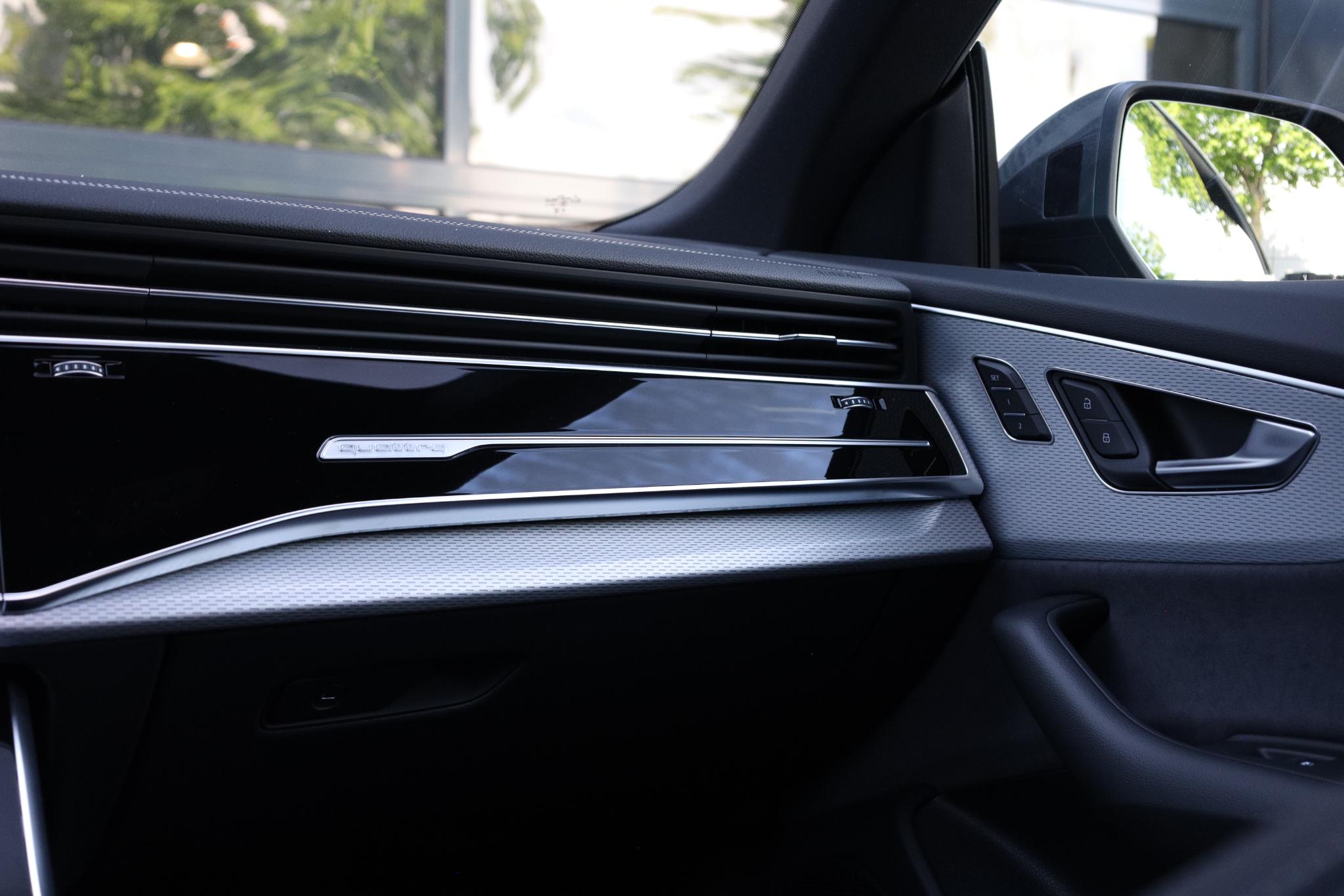 Foto van Audi Q8