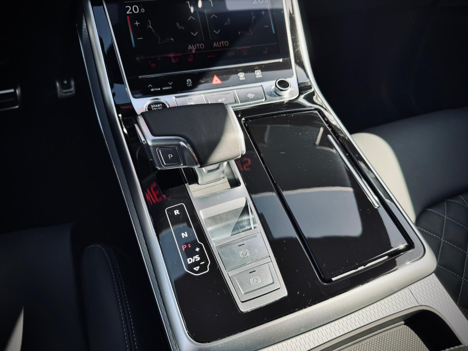 Foto van Audi Q8
