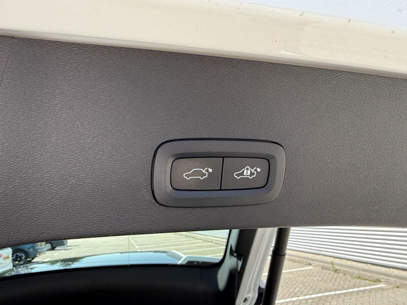 Foto van Volvo C40