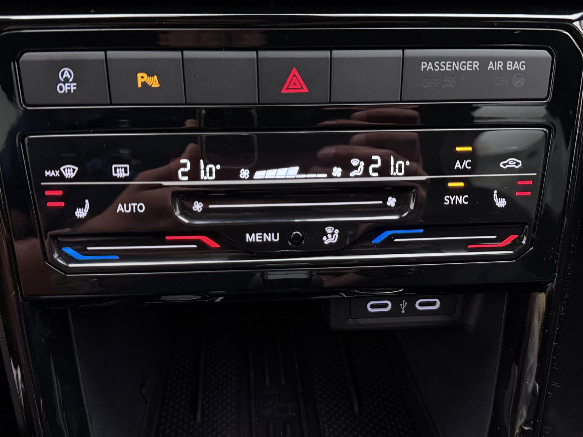 Foto van Volkswagen T-cross