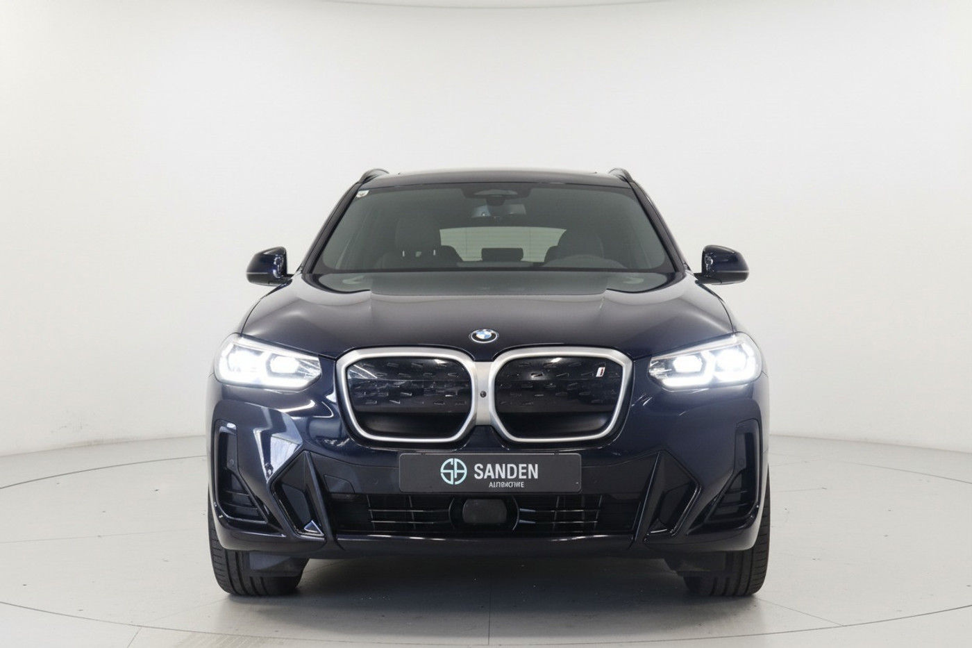 Foto van BMW Ix3