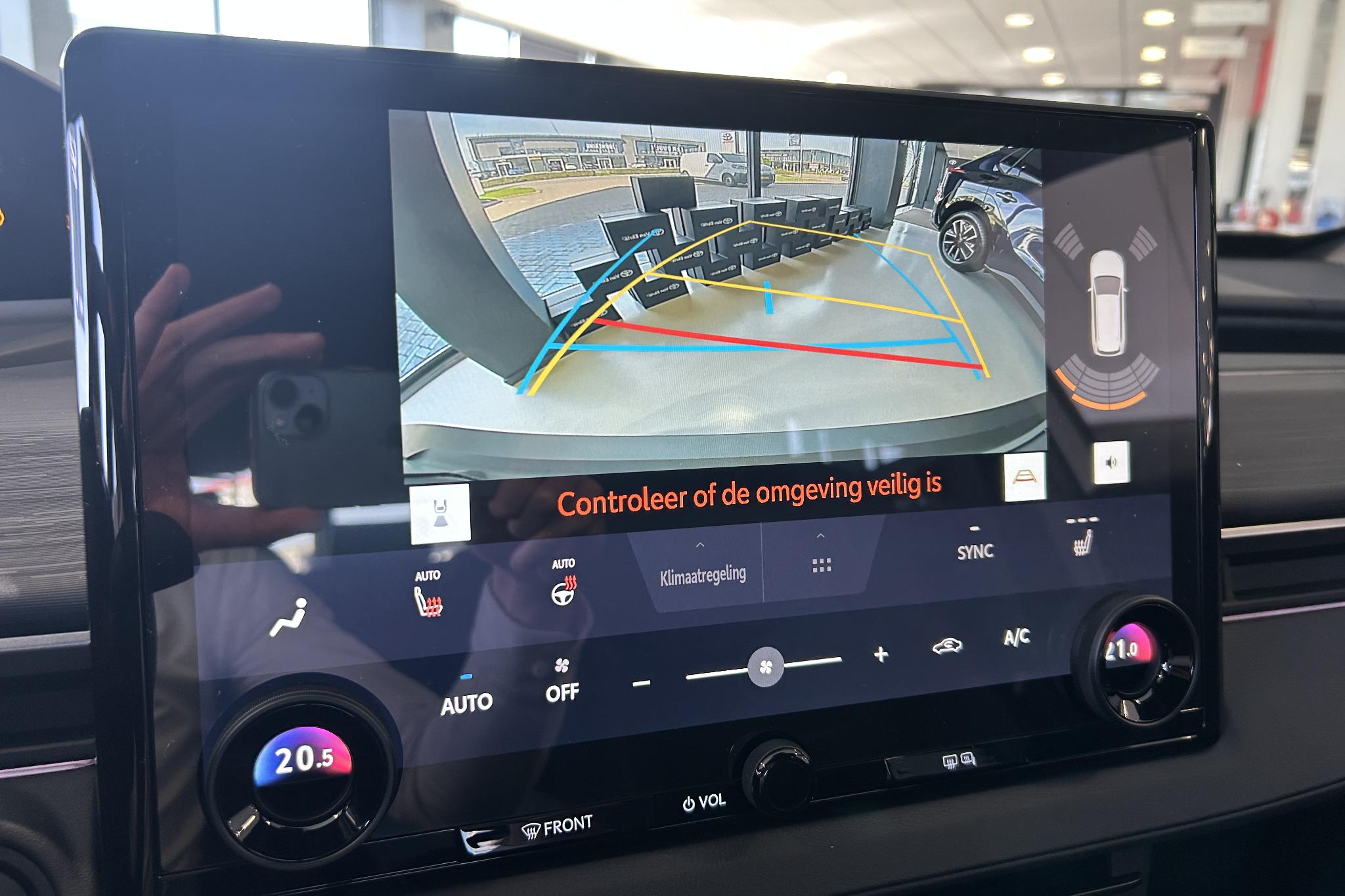 Foto van Toyota C-hr+