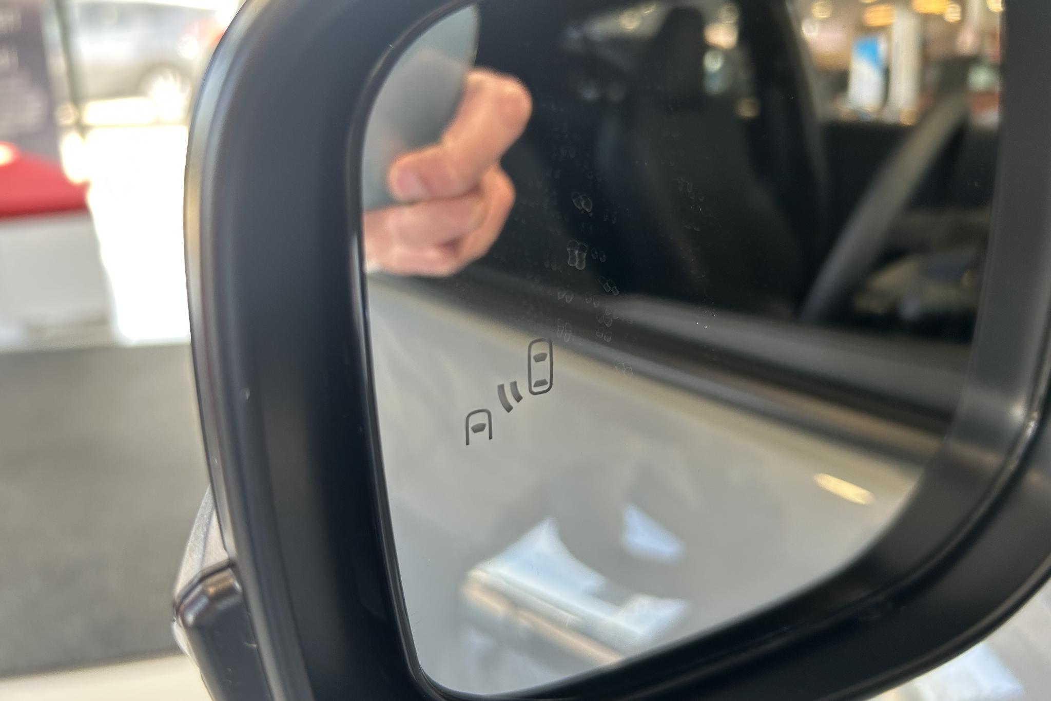 Foto van Toyota C-hr+