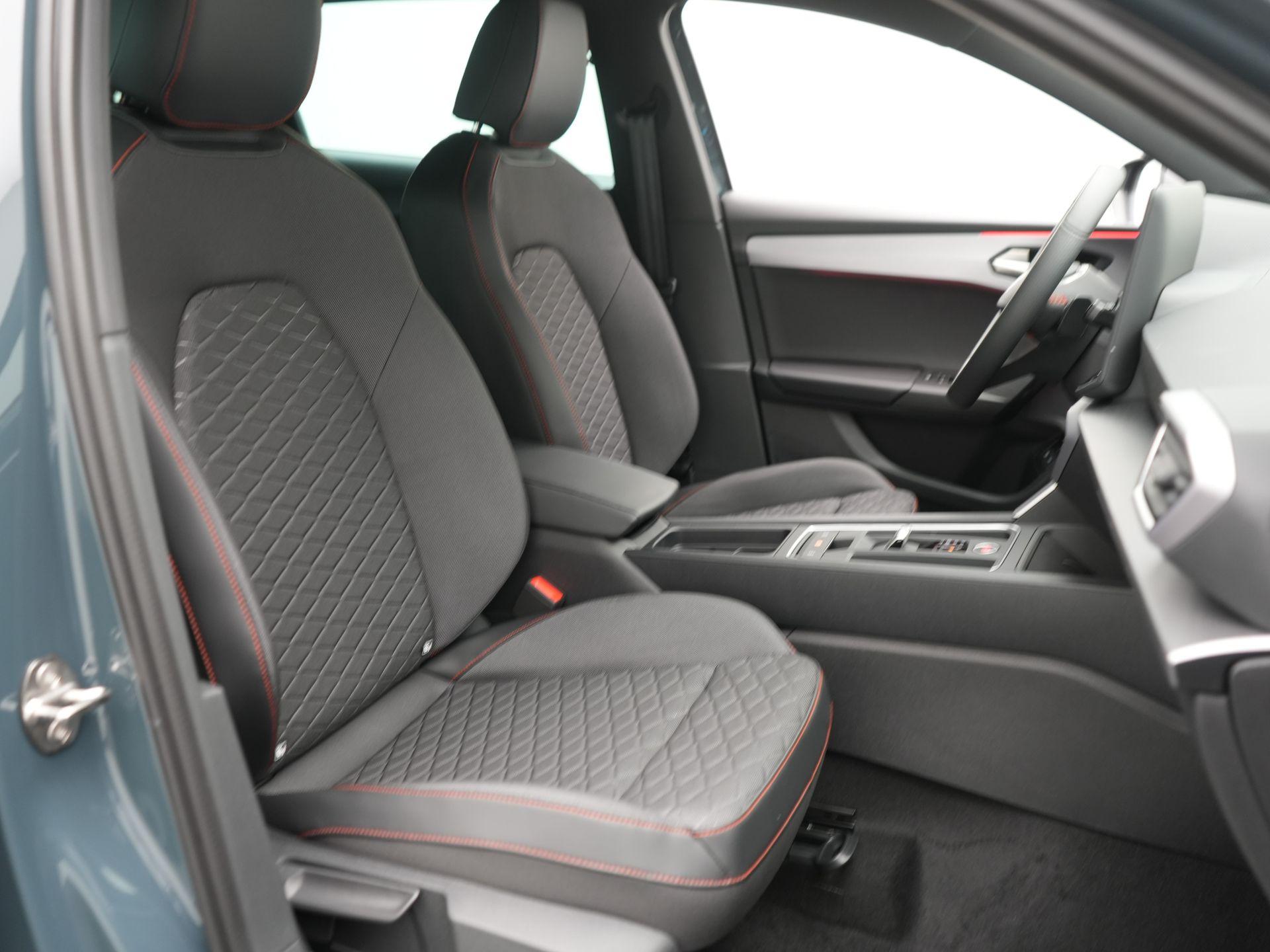 Foto van Seat Seat Leon SP E-hybrid150