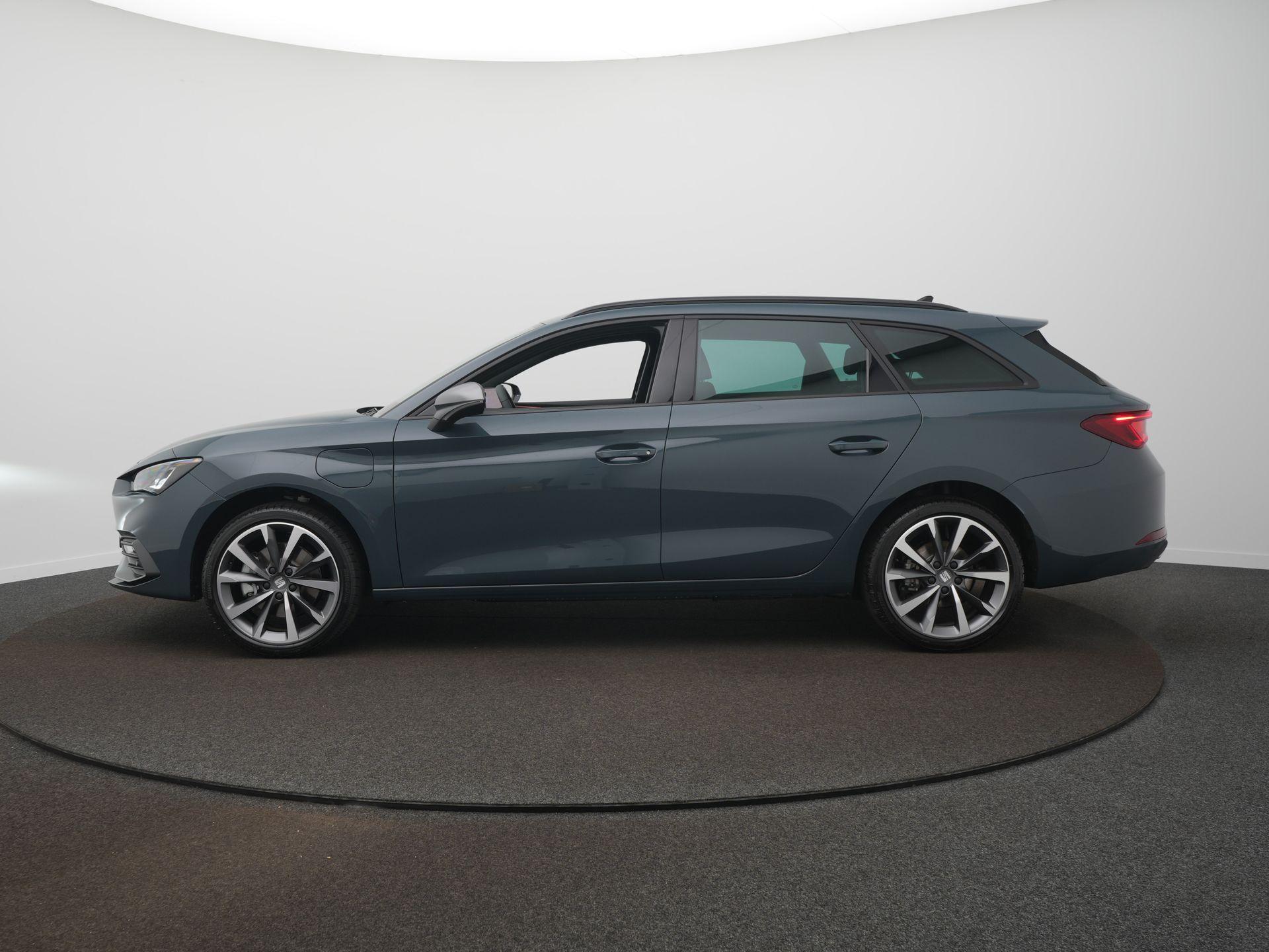 Foto van Seat Seat Leon SP E-hybrid150