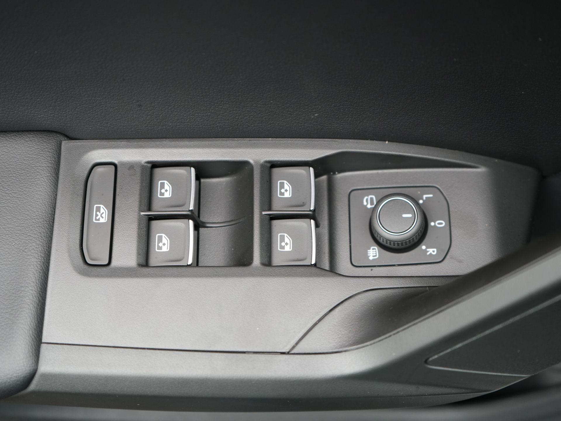 Foto van Seat Seat Leon SP E-hybrid150