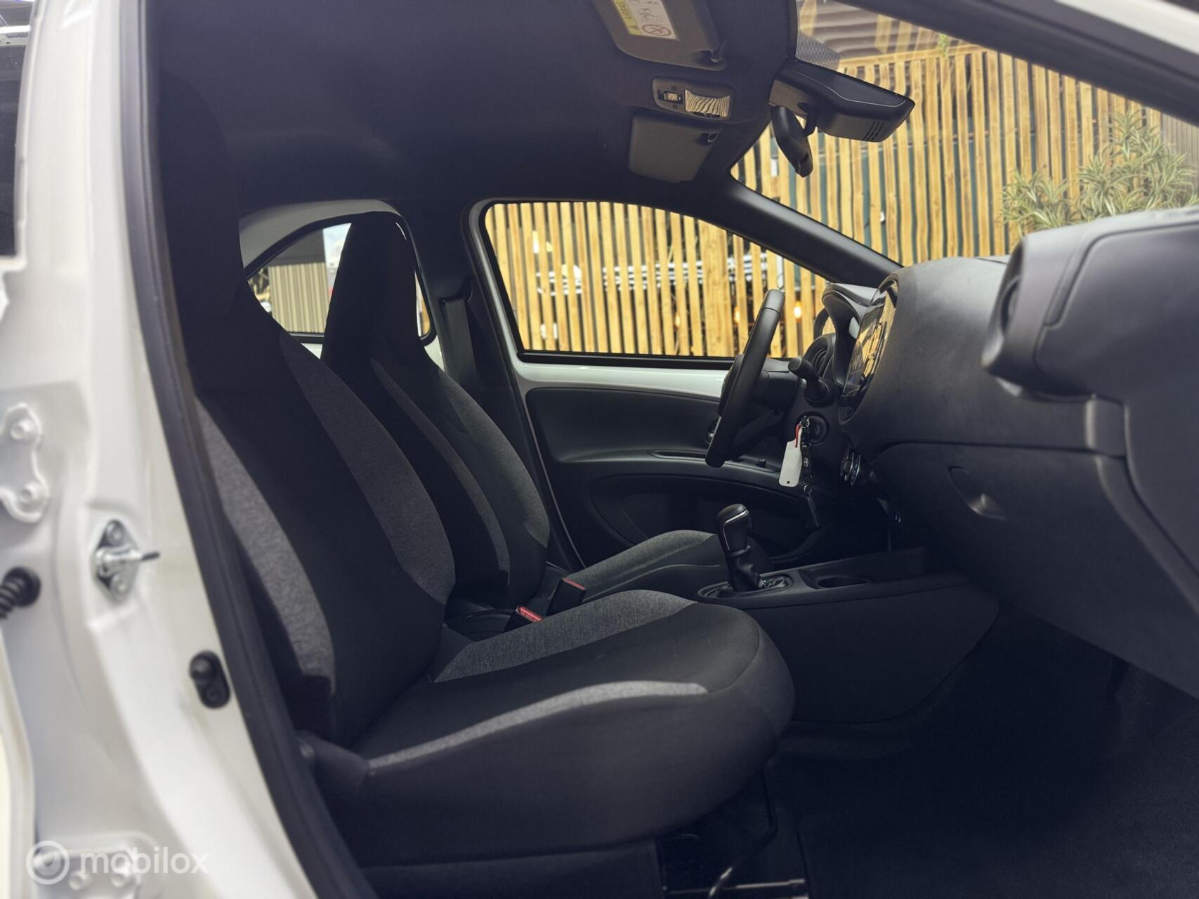 Foto van Toyota Aygo X