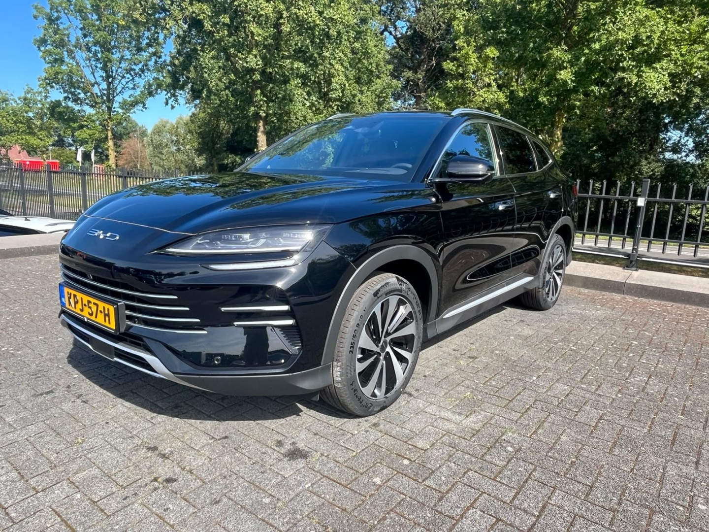 BYD BYD Seal U Dm-i 1.5 DM-i |  PHEV | Pano | Leder | Climate | Adaptive Cr. | LED | Groot scherm | LED | COMFORT 2026 - voorkant
