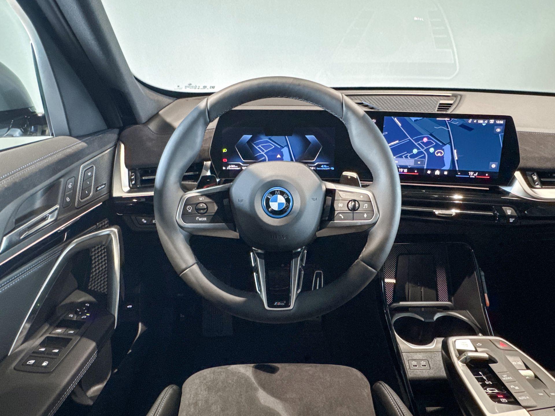 Foto van BMW X1 Xdrive25e