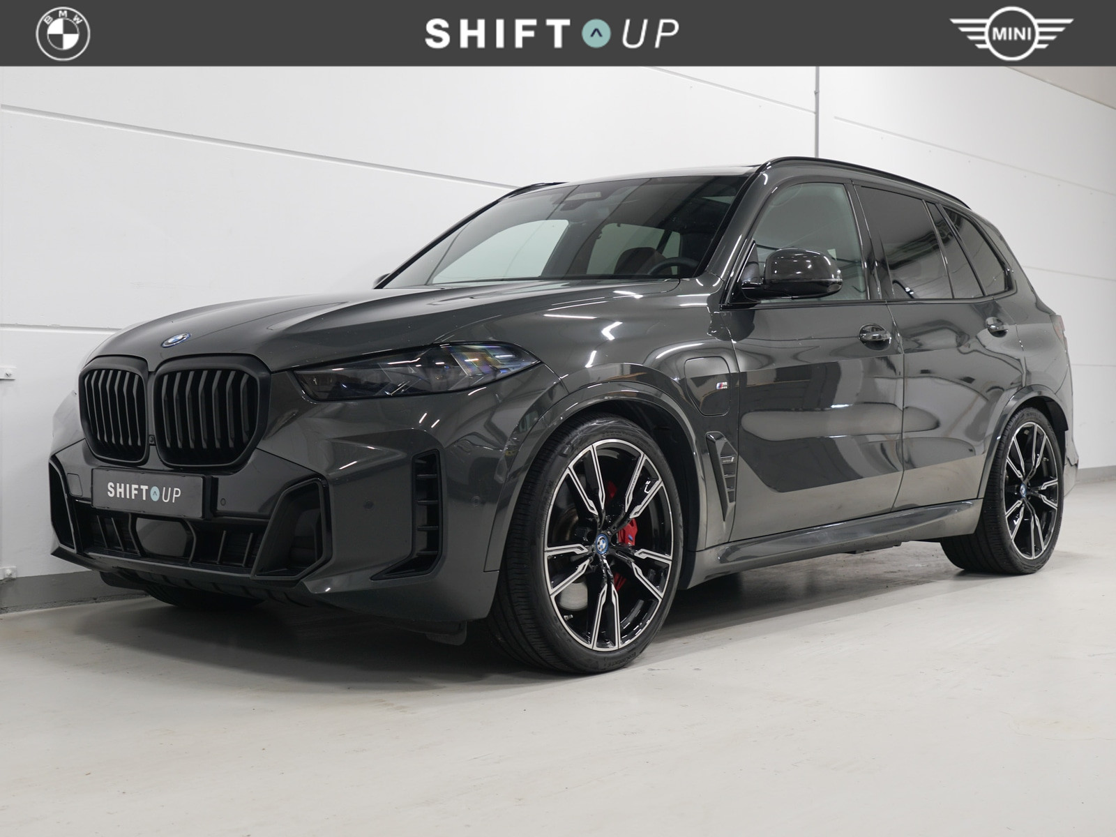 BMW X5 xDrive50e M-Sport | Panoramadak | CoPilot | Elektr. Trekhaak | Harman Kardon 2023 - voorkant