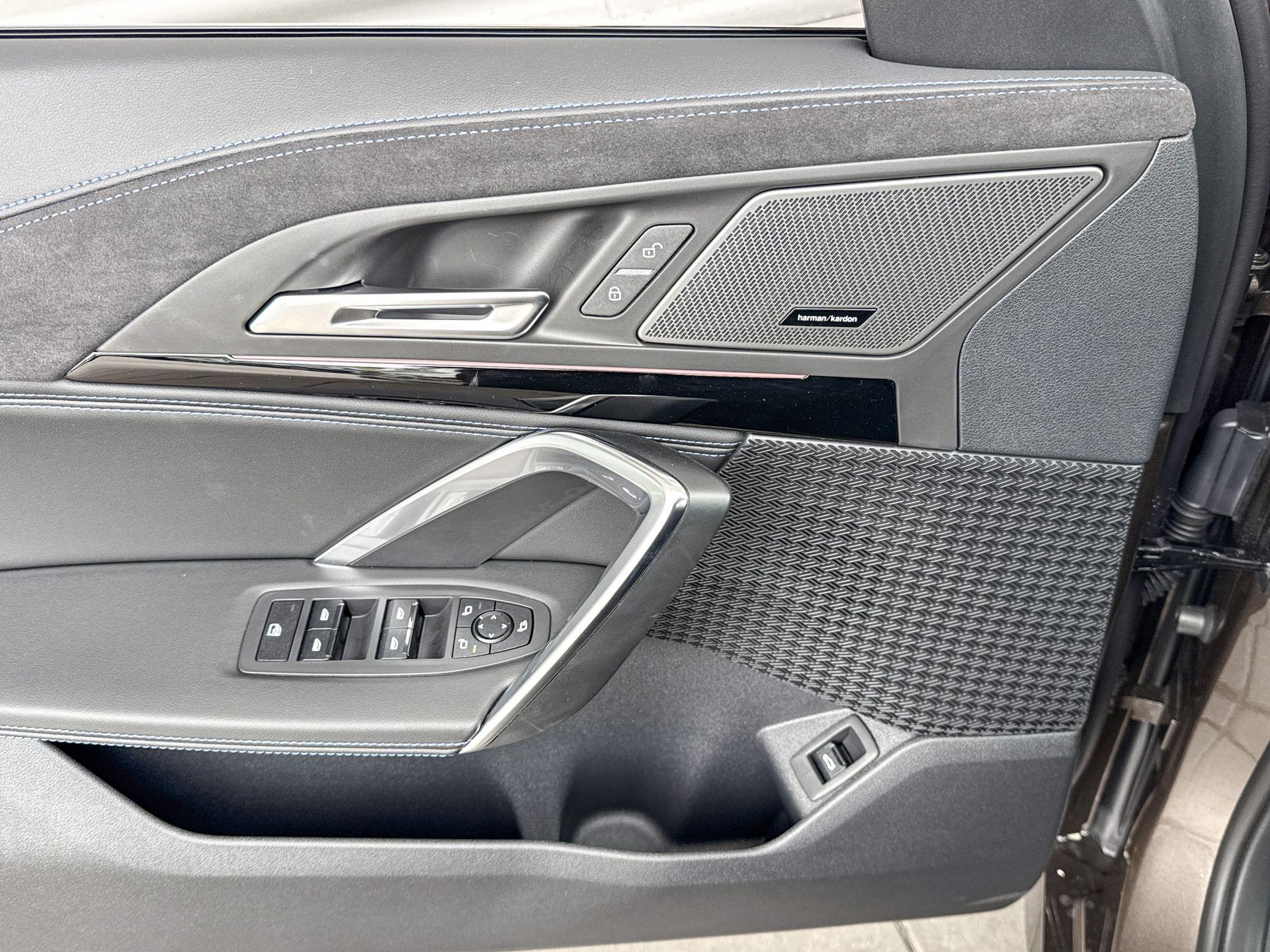 Foto van BMW Ix1 Edrive20