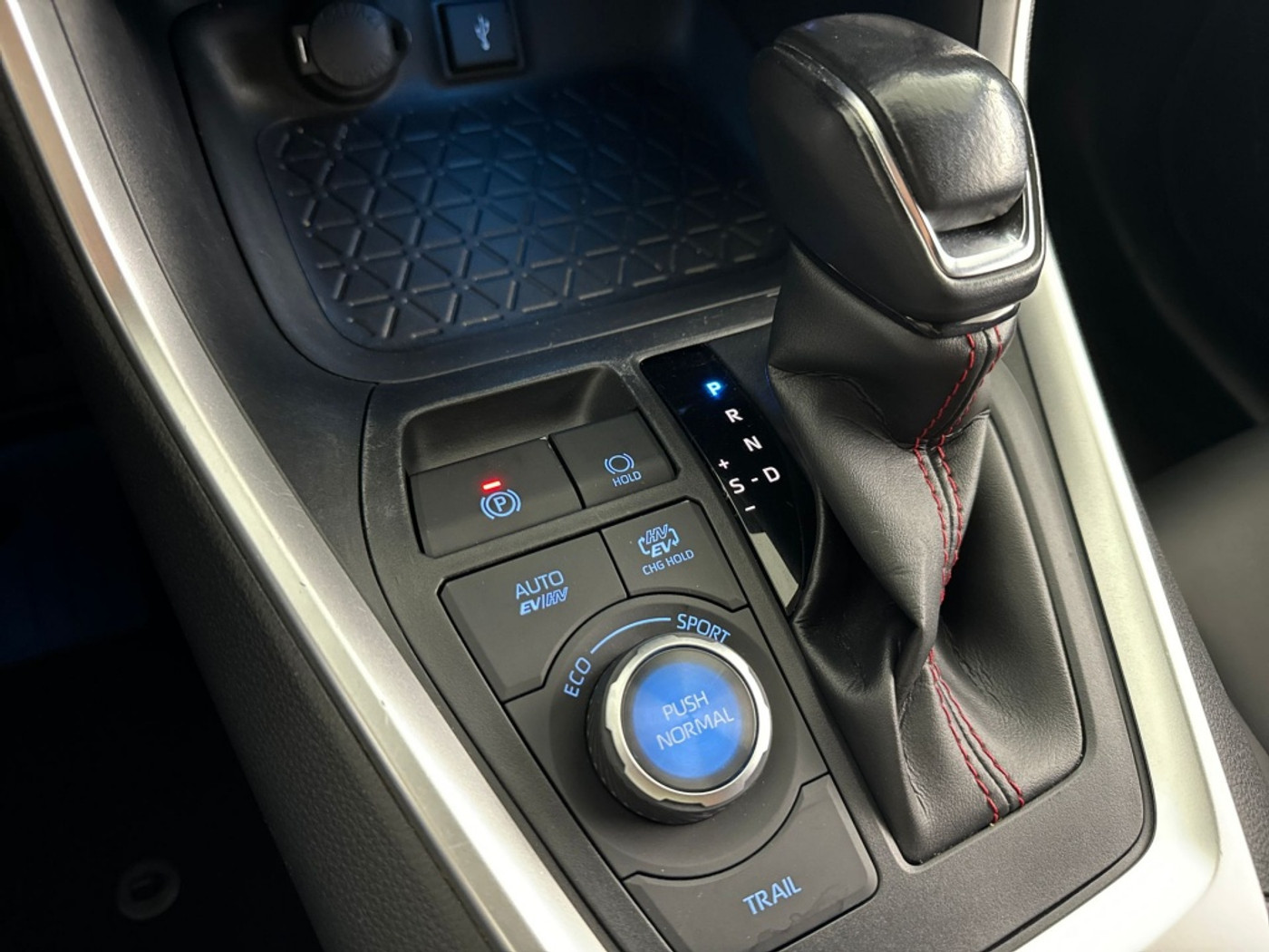 Foto van Suzuki Suzuki Across