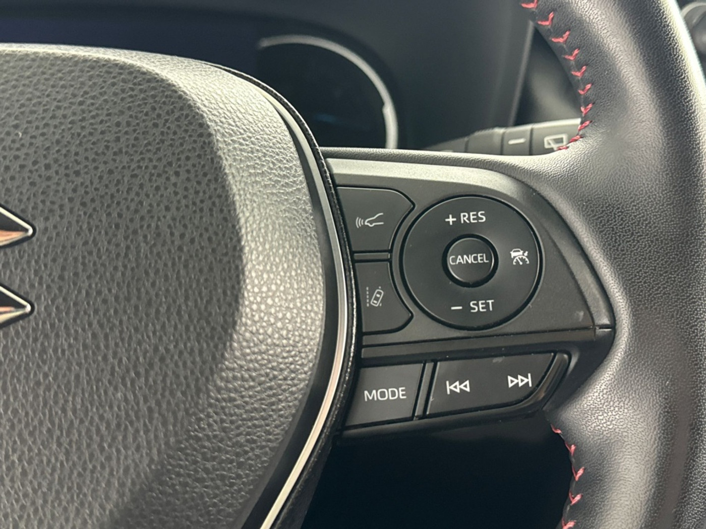 Foto van Suzuki Suzuki Across