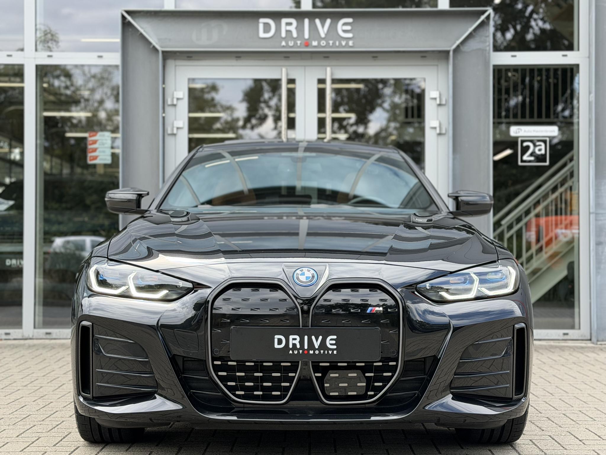 Foto van BMW I4 M50