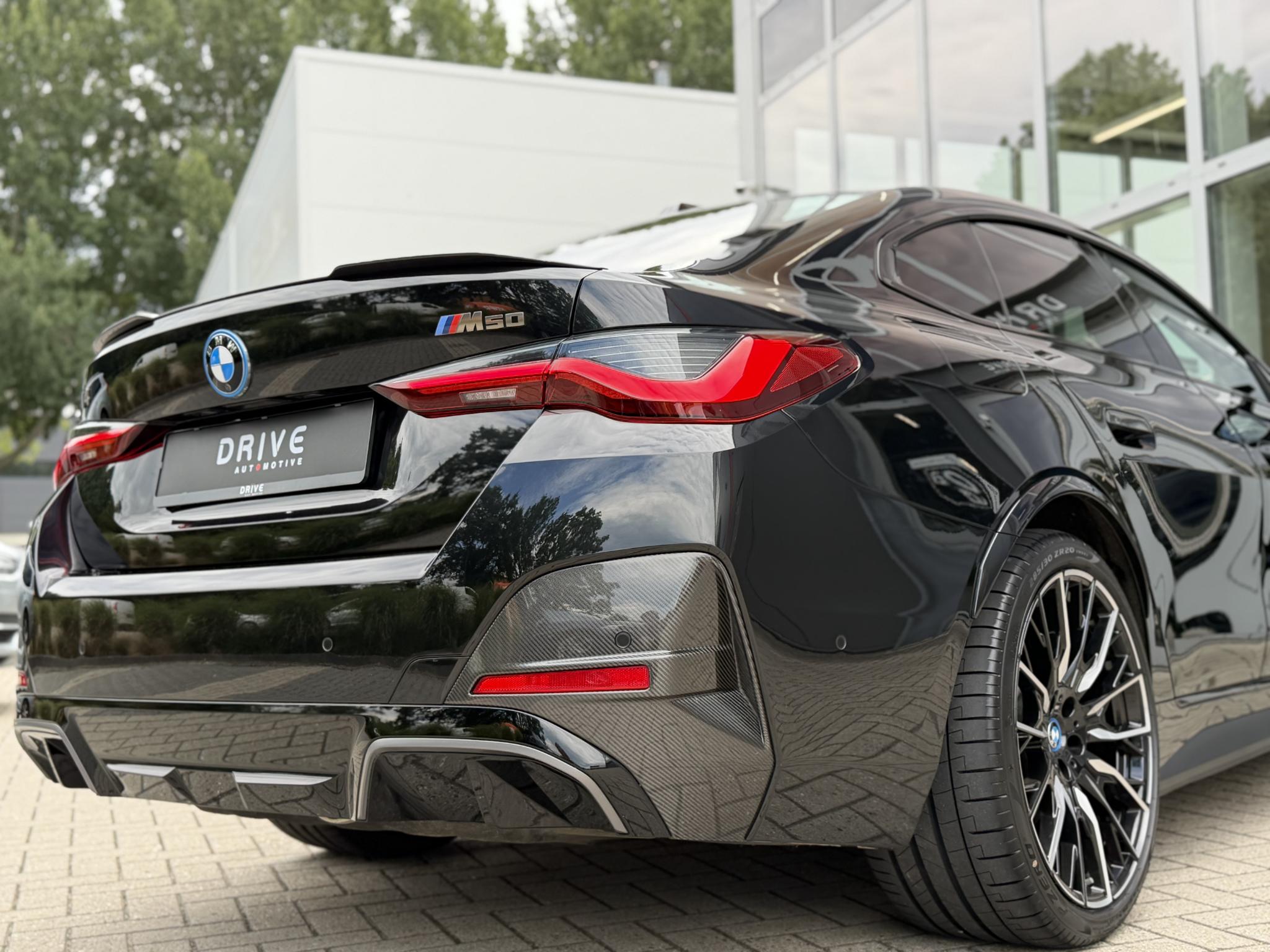 Foto van BMW I4 M50