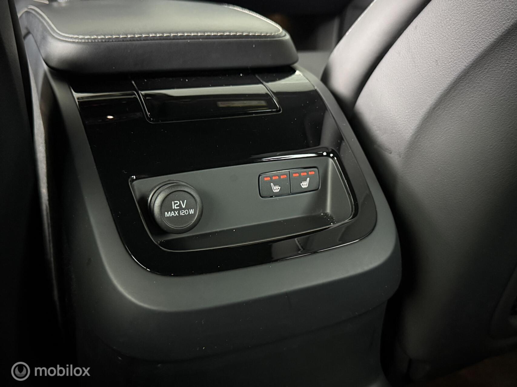 Foto van Volvo V60 T6 Twin Engine