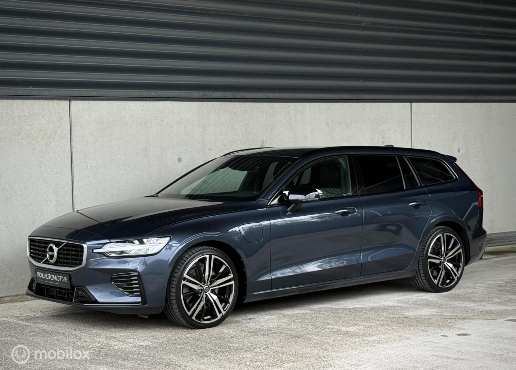 Foto van Volvo V60 T6 Twin Engine