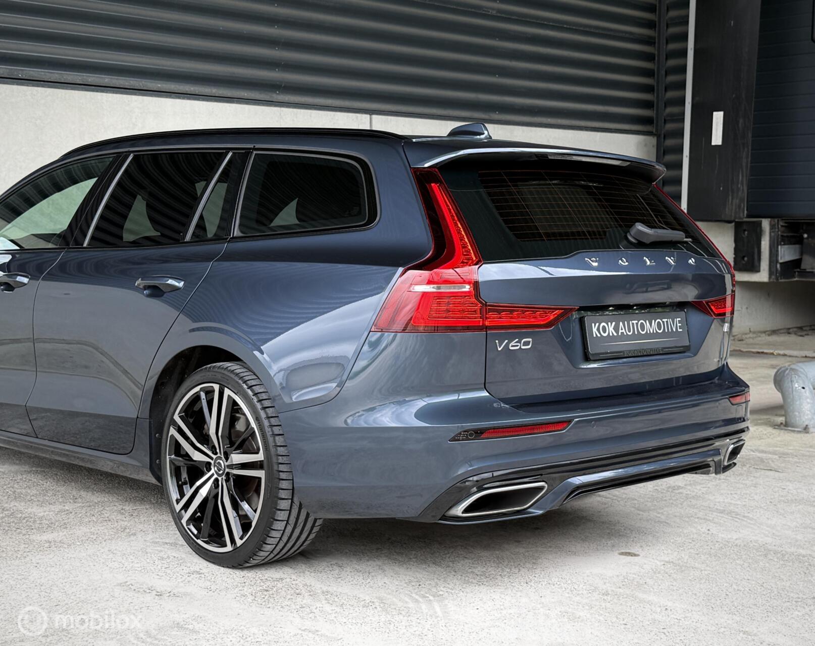 Foto van Volvo V60 T6 Twin Engine