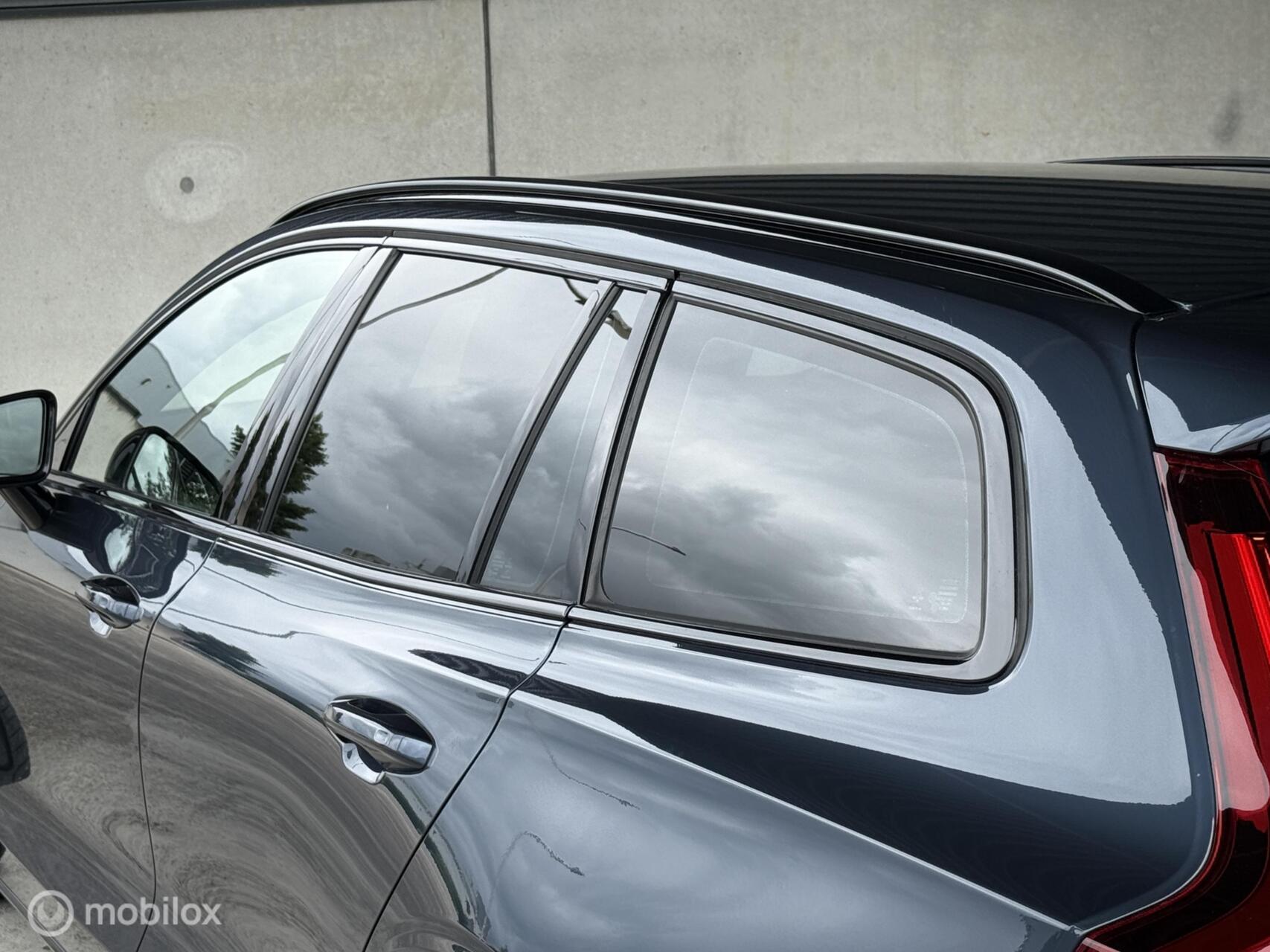Foto van Volvo V60 T6 Twin Engine