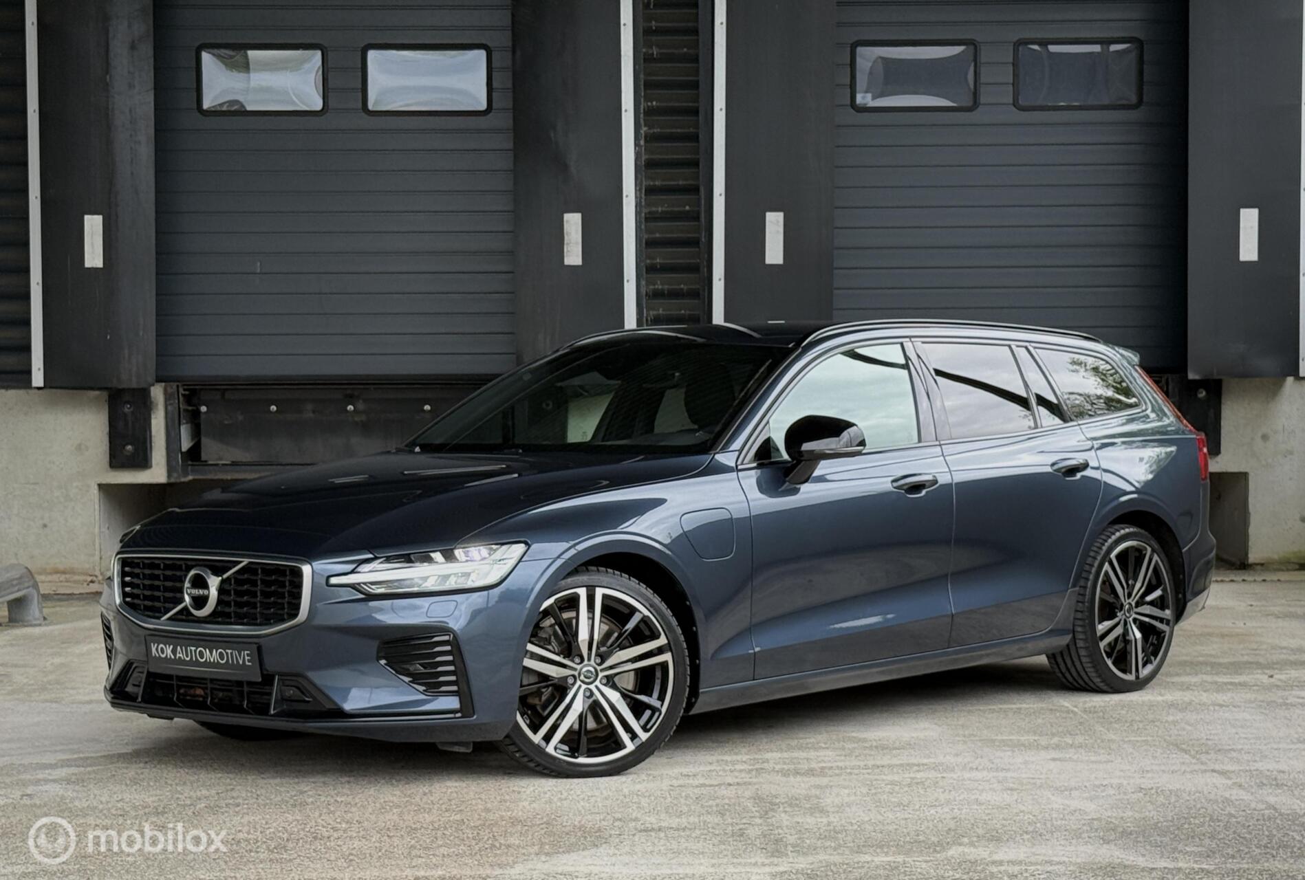 Foto van Volvo V60 T6 Twin Engine