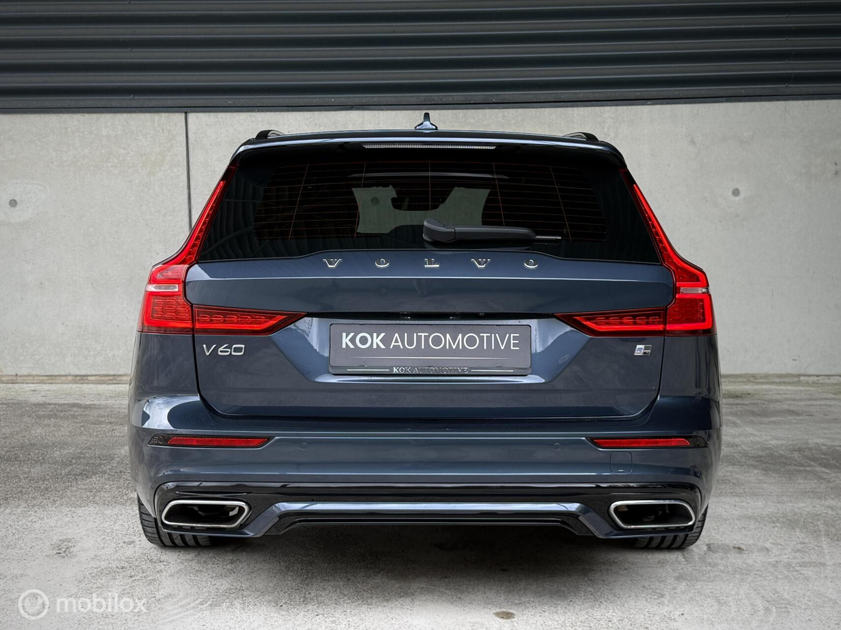 Foto van Volvo V60 T6 Twin Engine
