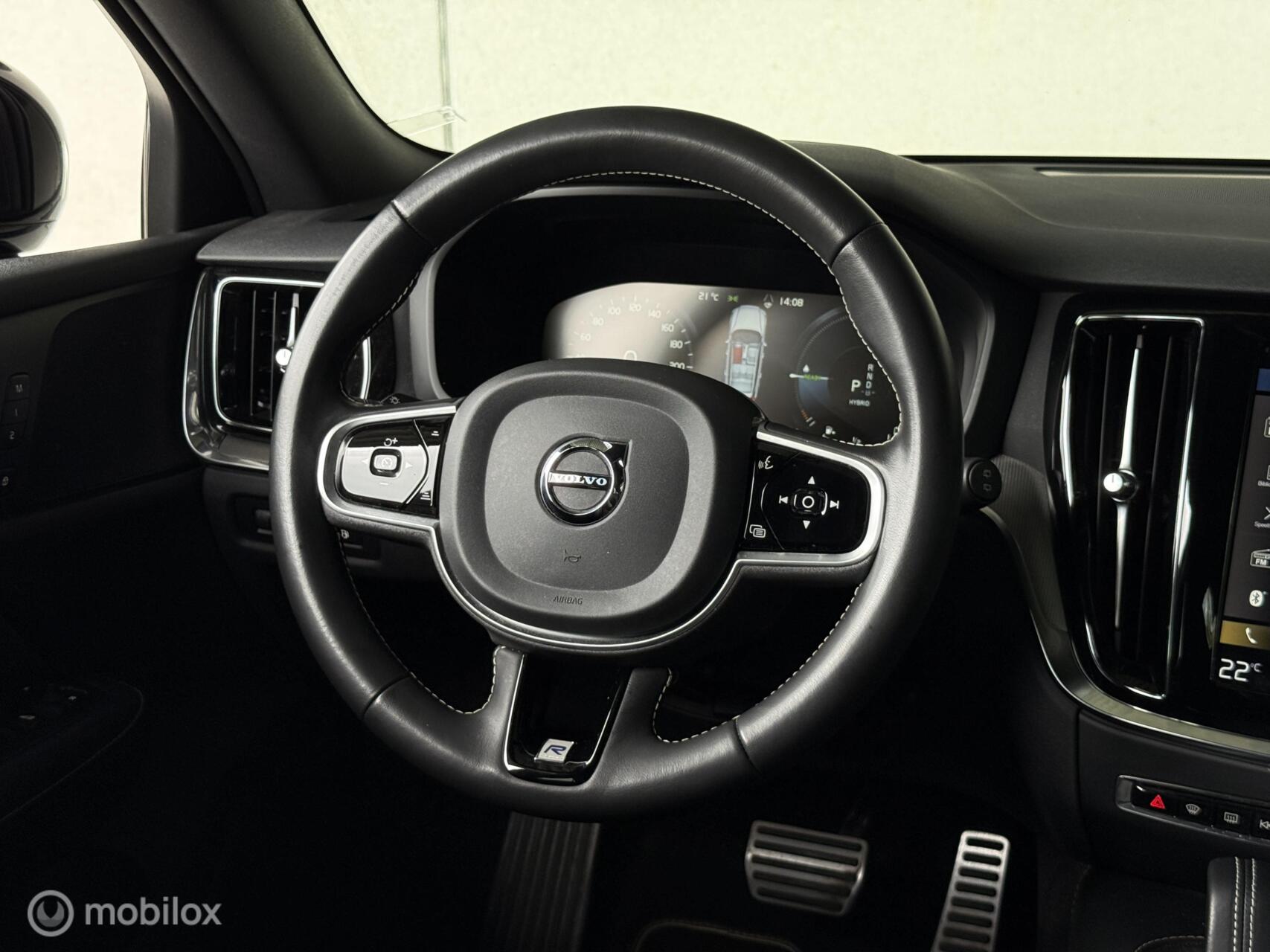 Foto van Volvo V60 T6 Twin Engine