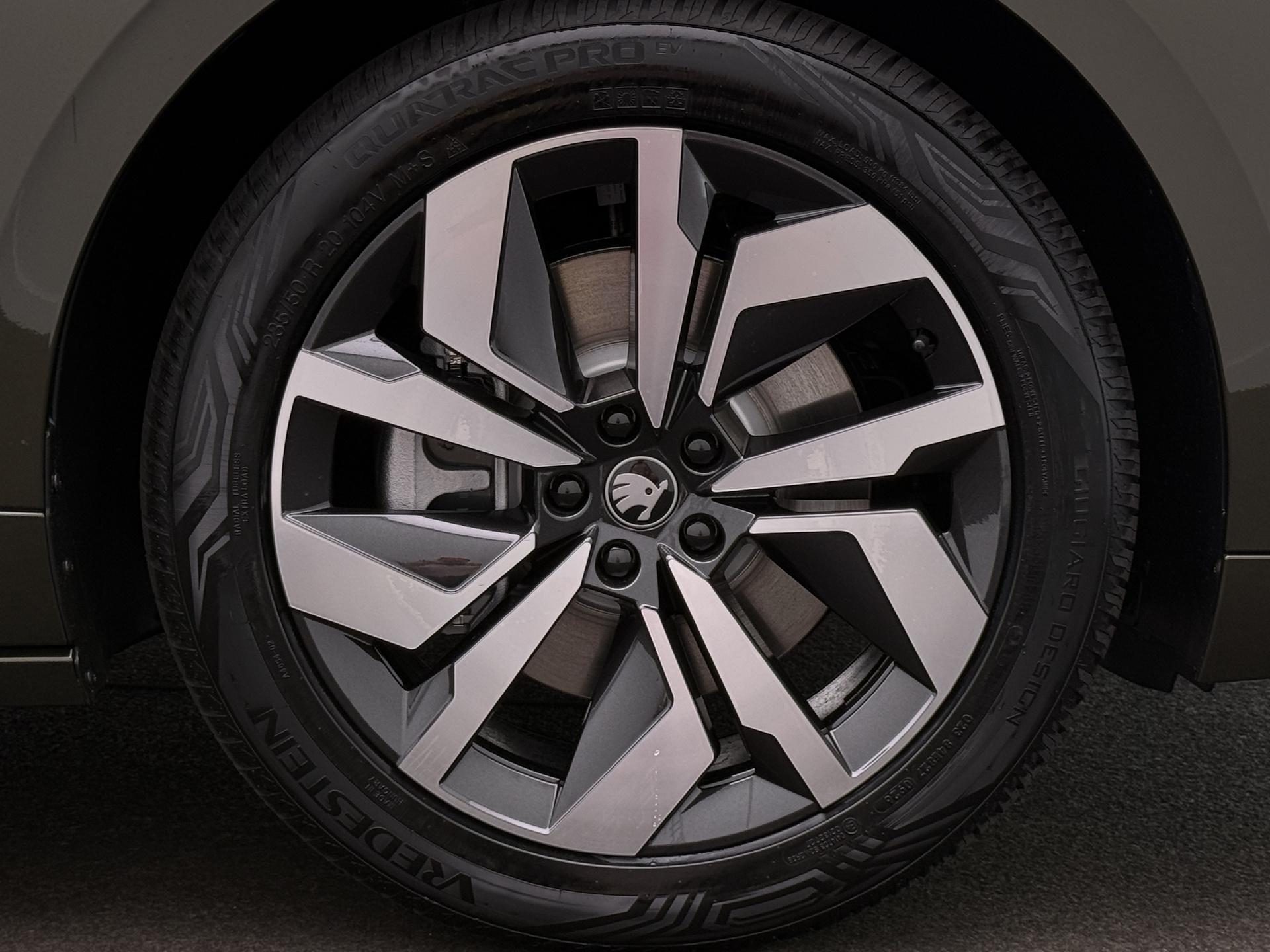 Foto van Skoda Enyaq 85