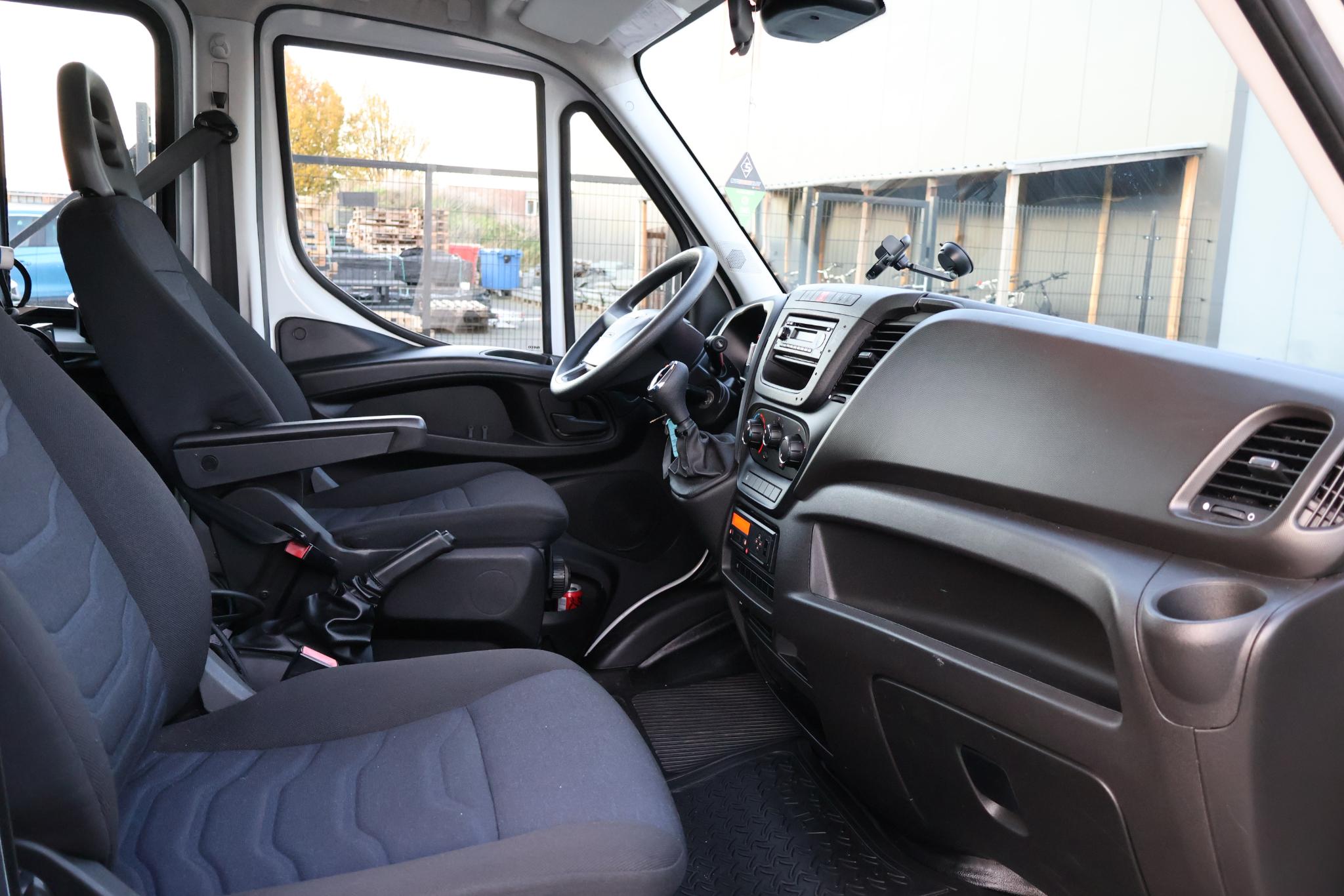 Foto van Iveco 50c18