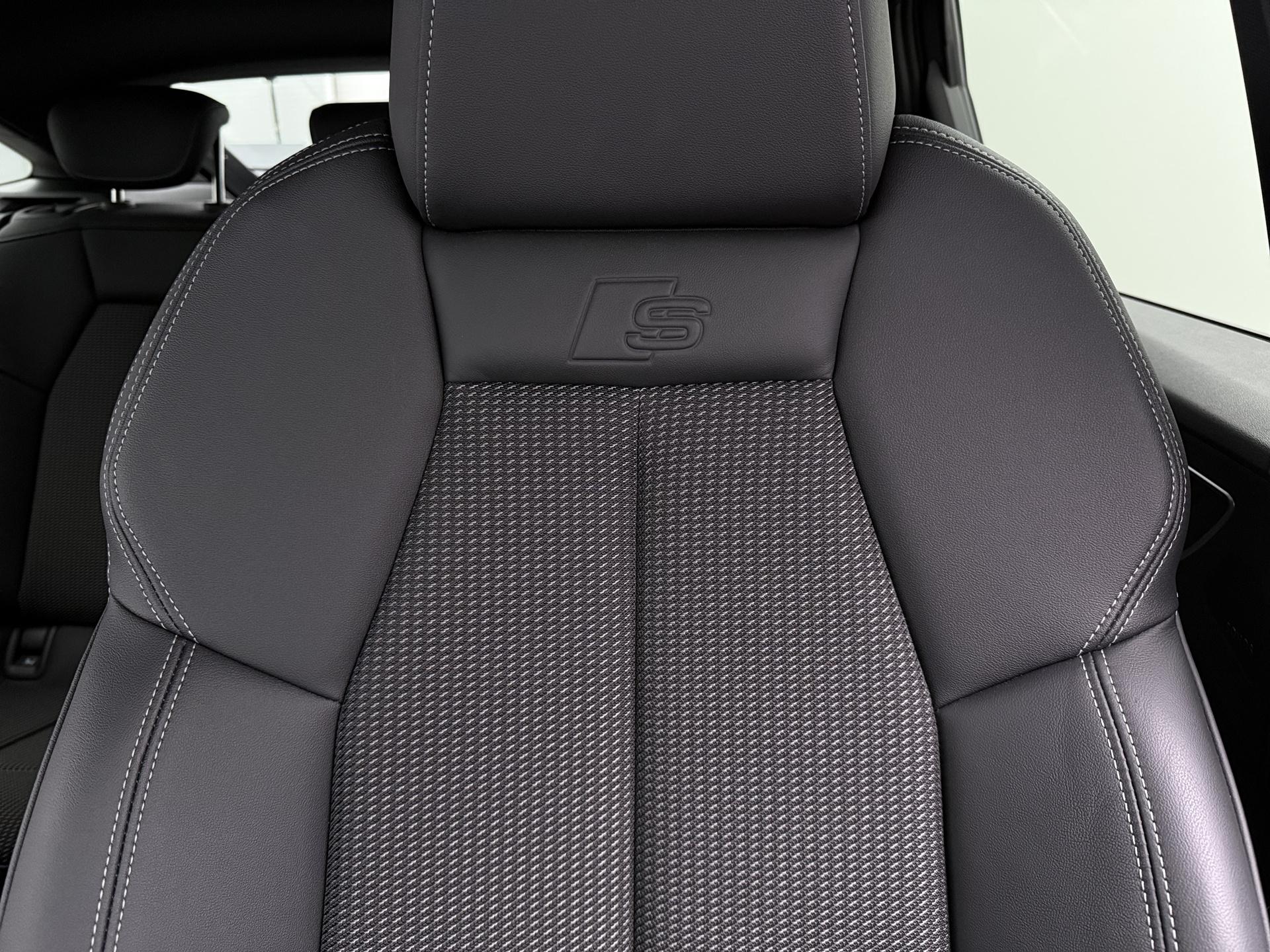 Foto van Audi Q4 Sportback 45 E-tron