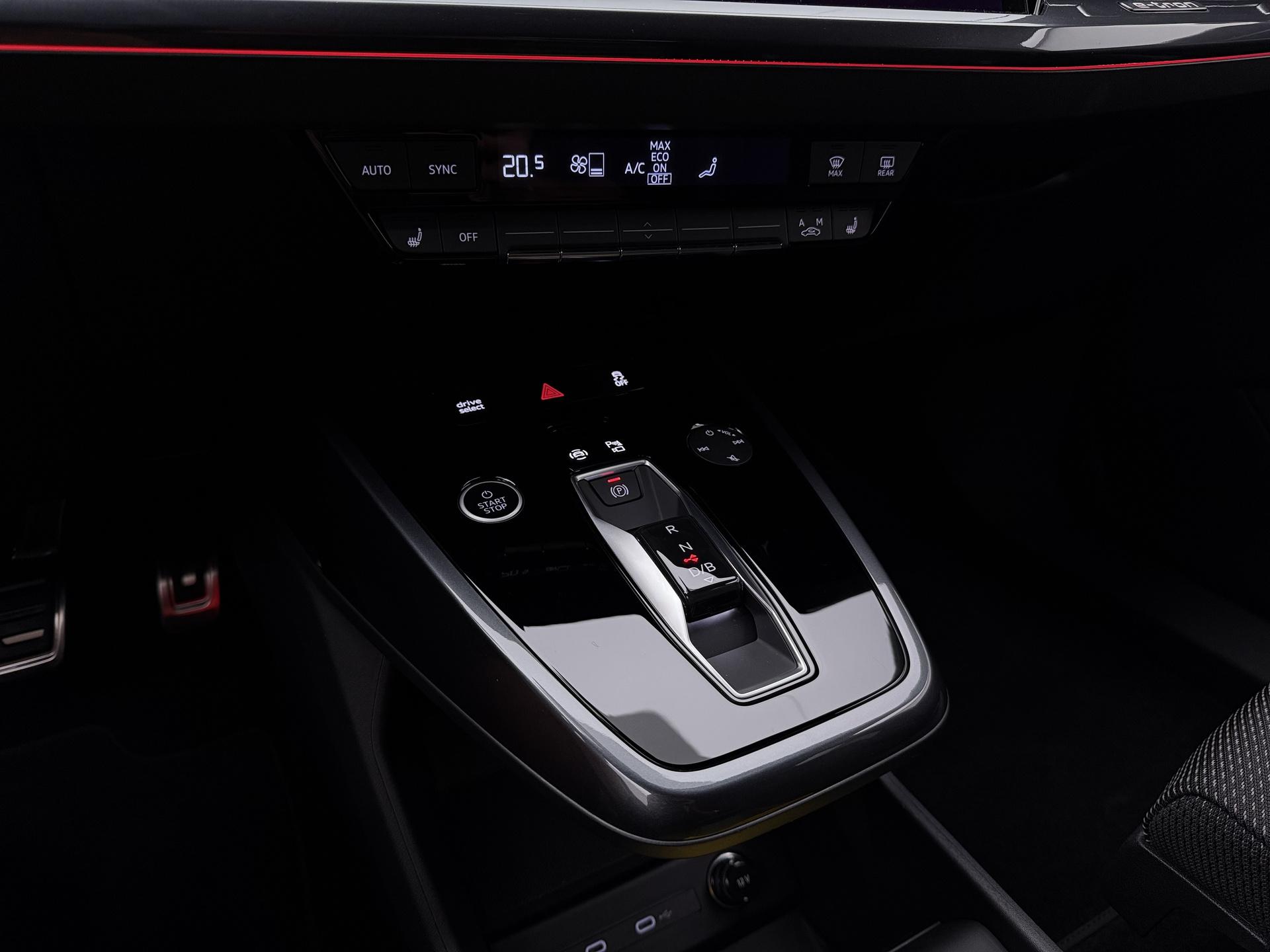 Foto van Audi Q4 Sportback 45 E-tron