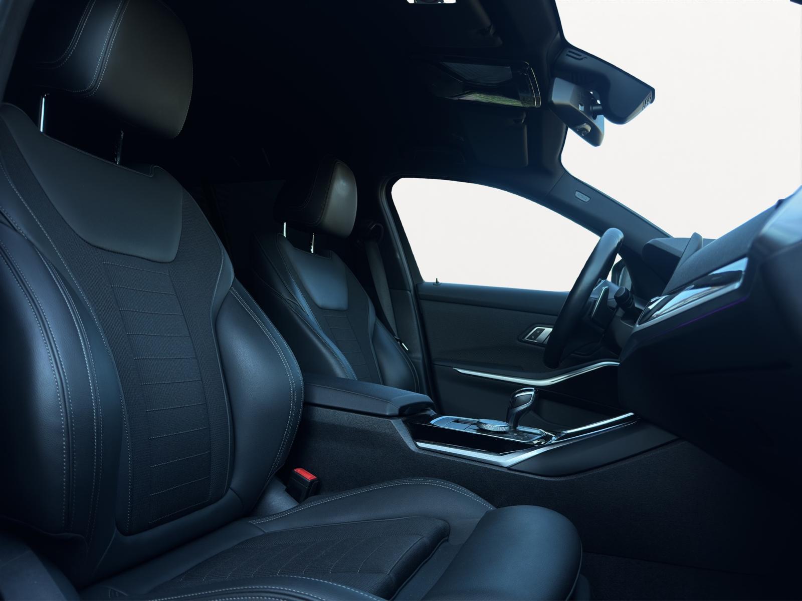 Foto van BMW 330e